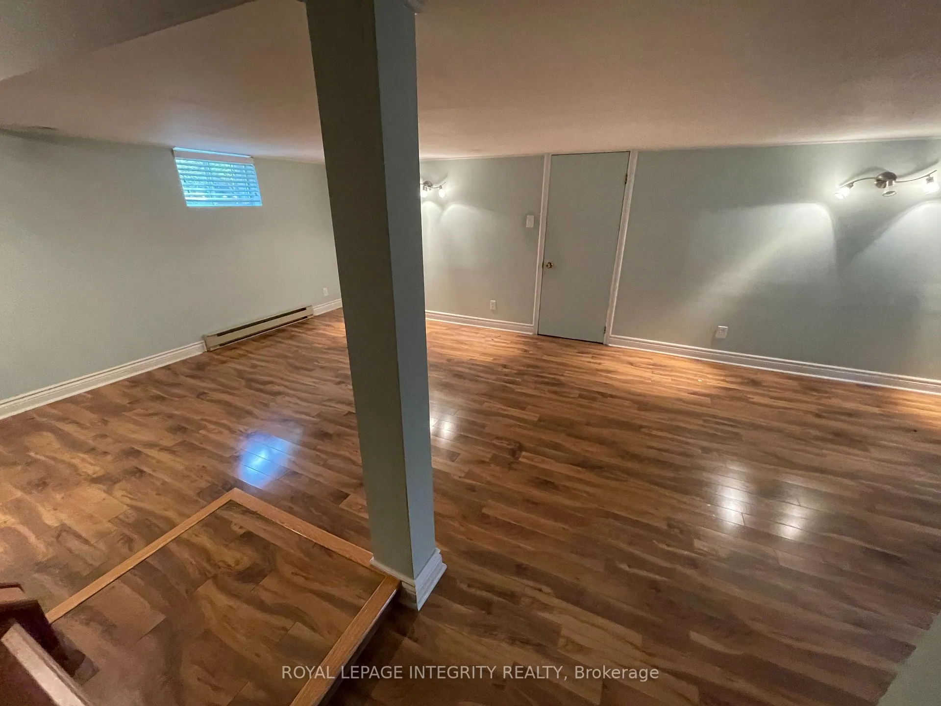 Photo 23 of 469 Guy Street, Ottawa, Castle Heights — HOMEH