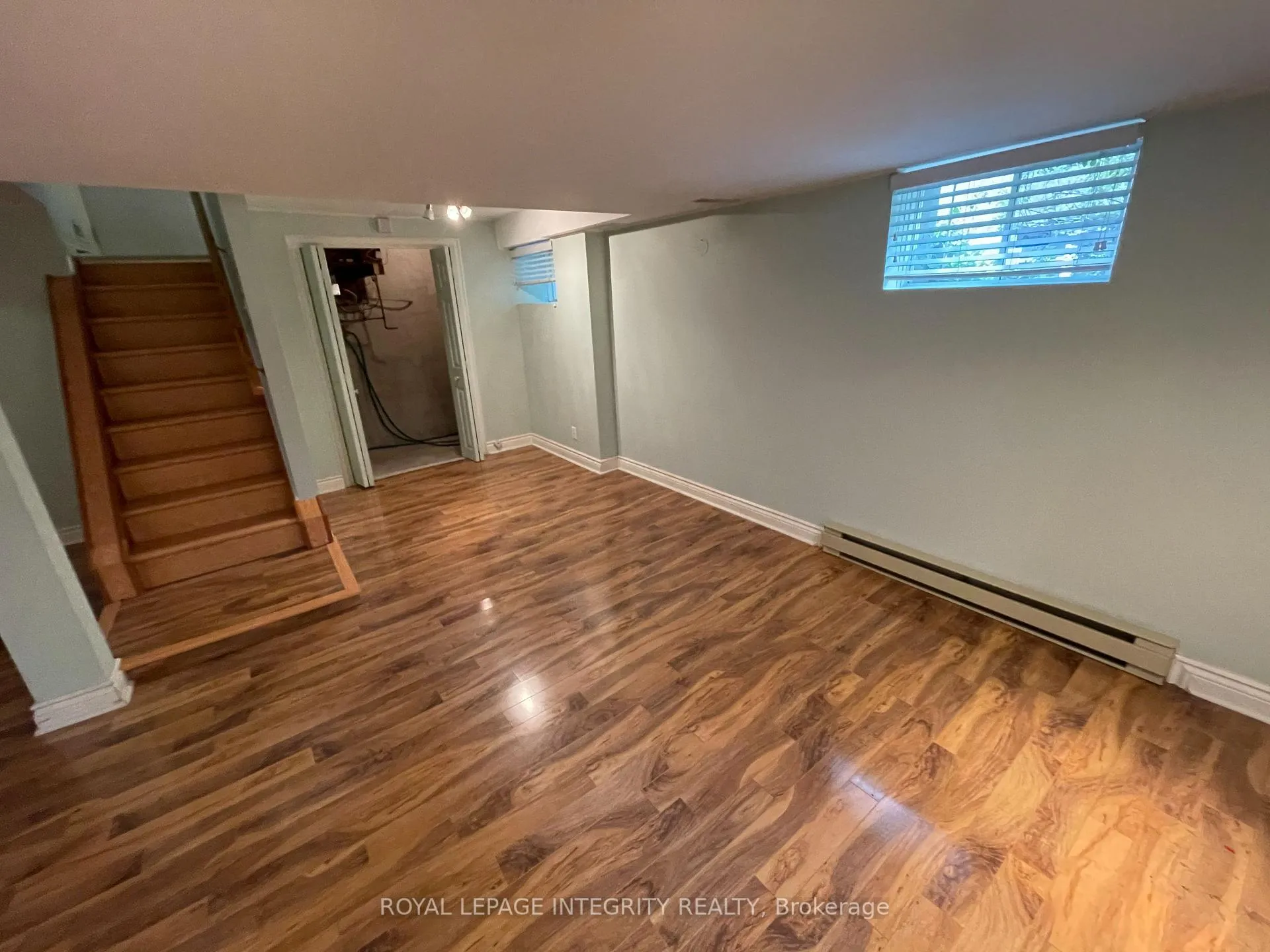 Photo 25 of 469 Guy Street, Ottawa, Castle Heights — HOMEH