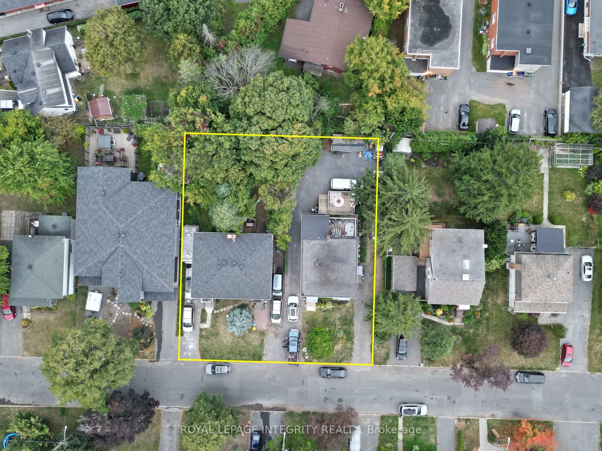 Photo 31 of 469 Guy Street, Ottawa, Castle Heights — HOMEH