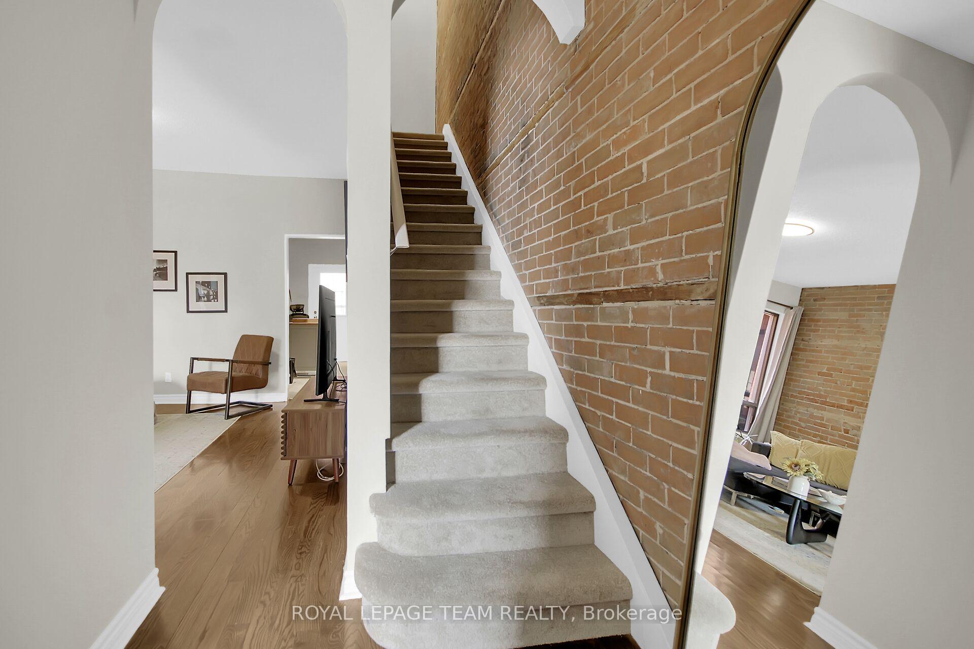 Photo 4 of 57 Argyle Avenue, Ottawa, Ottawa Centre/Golden Triangle — HOMEH