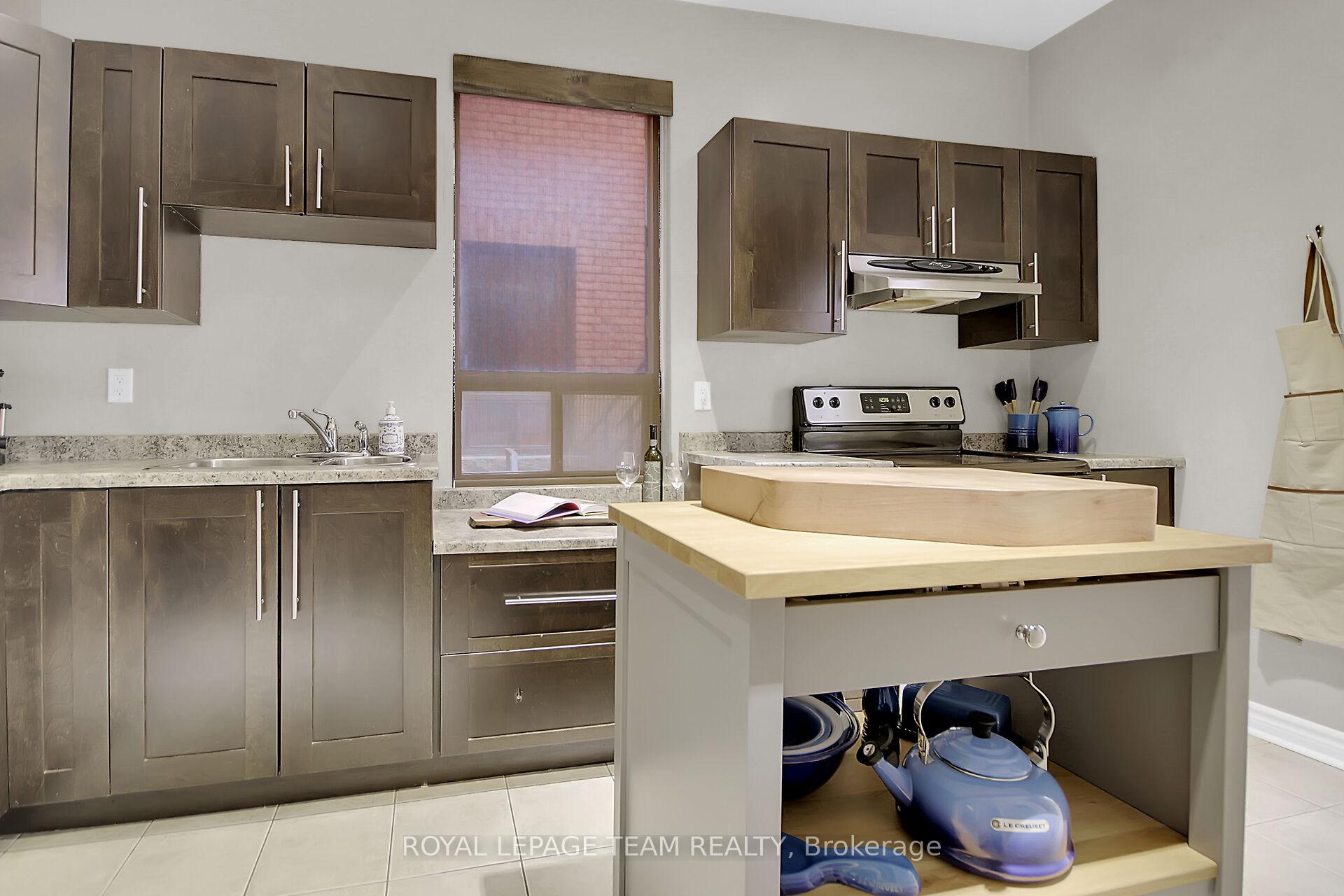 Photo 11 of 57 Argyle Avenue, Ottawa, Ottawa Centre/Golden Triangle — HOMEH