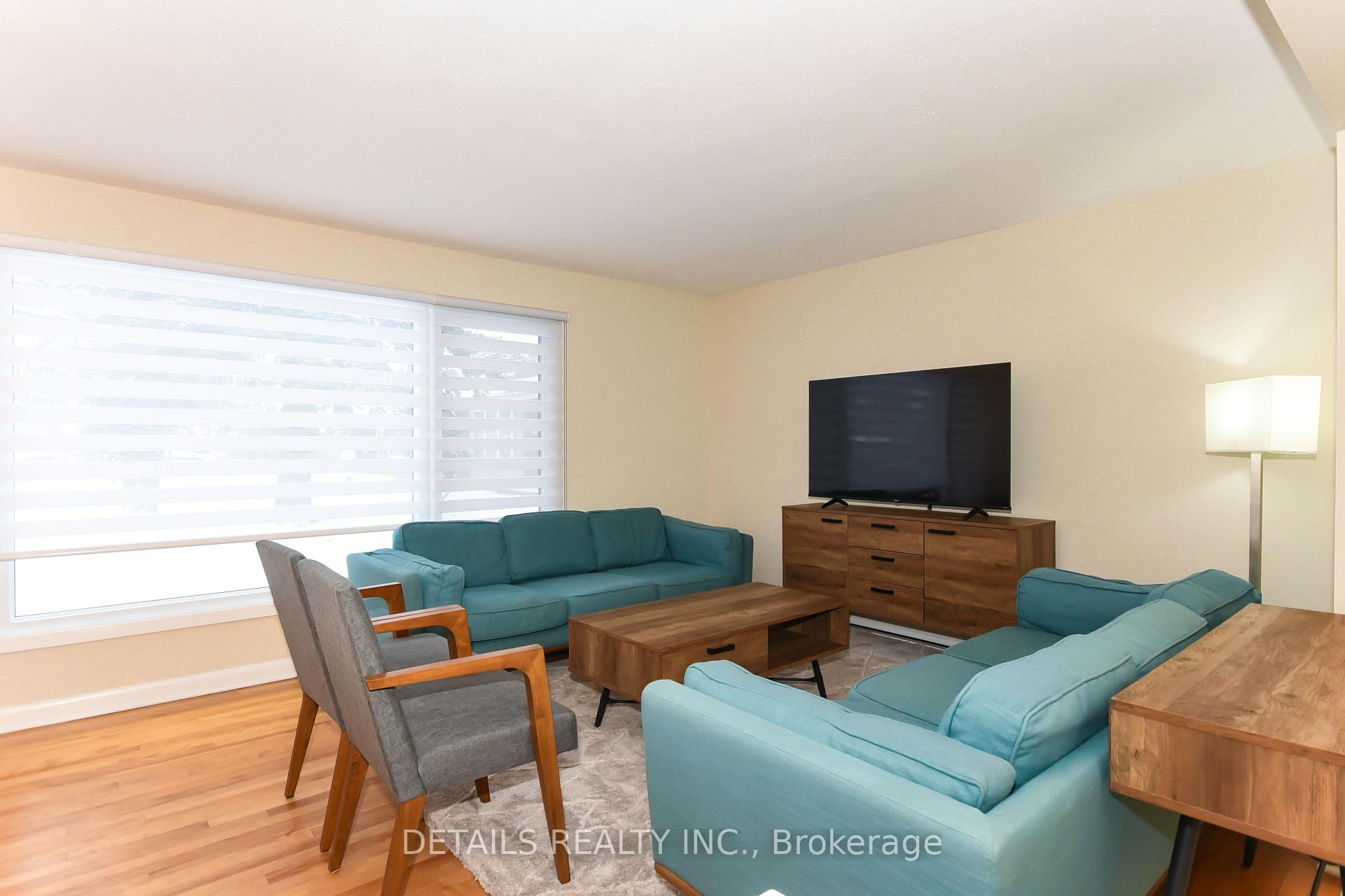 Photo 3 of Unit A, 2176 Lambeth Walk, Ottawa, Parkway Park — HOMEH
