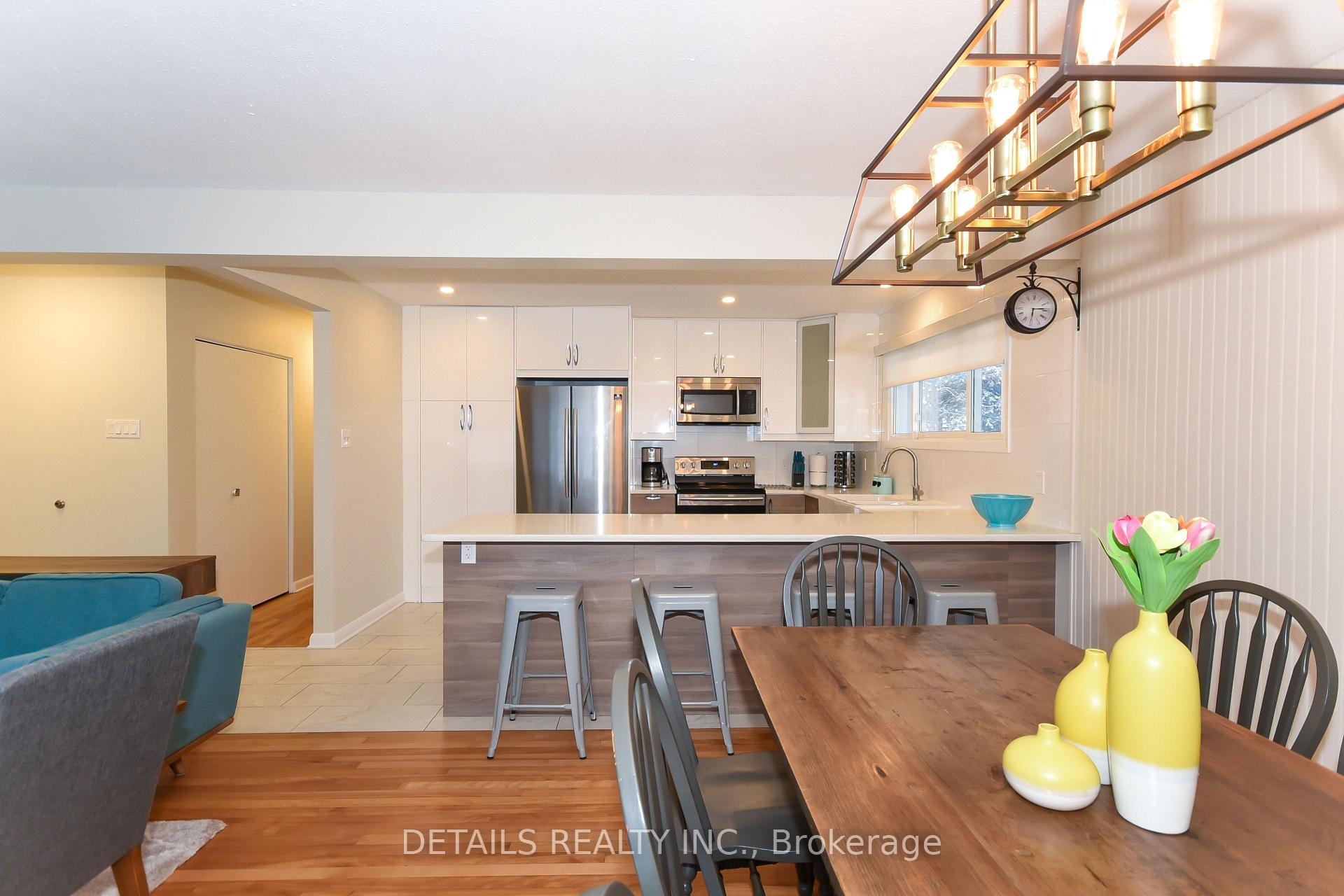 Photo 13 of Unit A, 2176 Lambeth Walk, Ottawa, Parkway Park — HOMEH