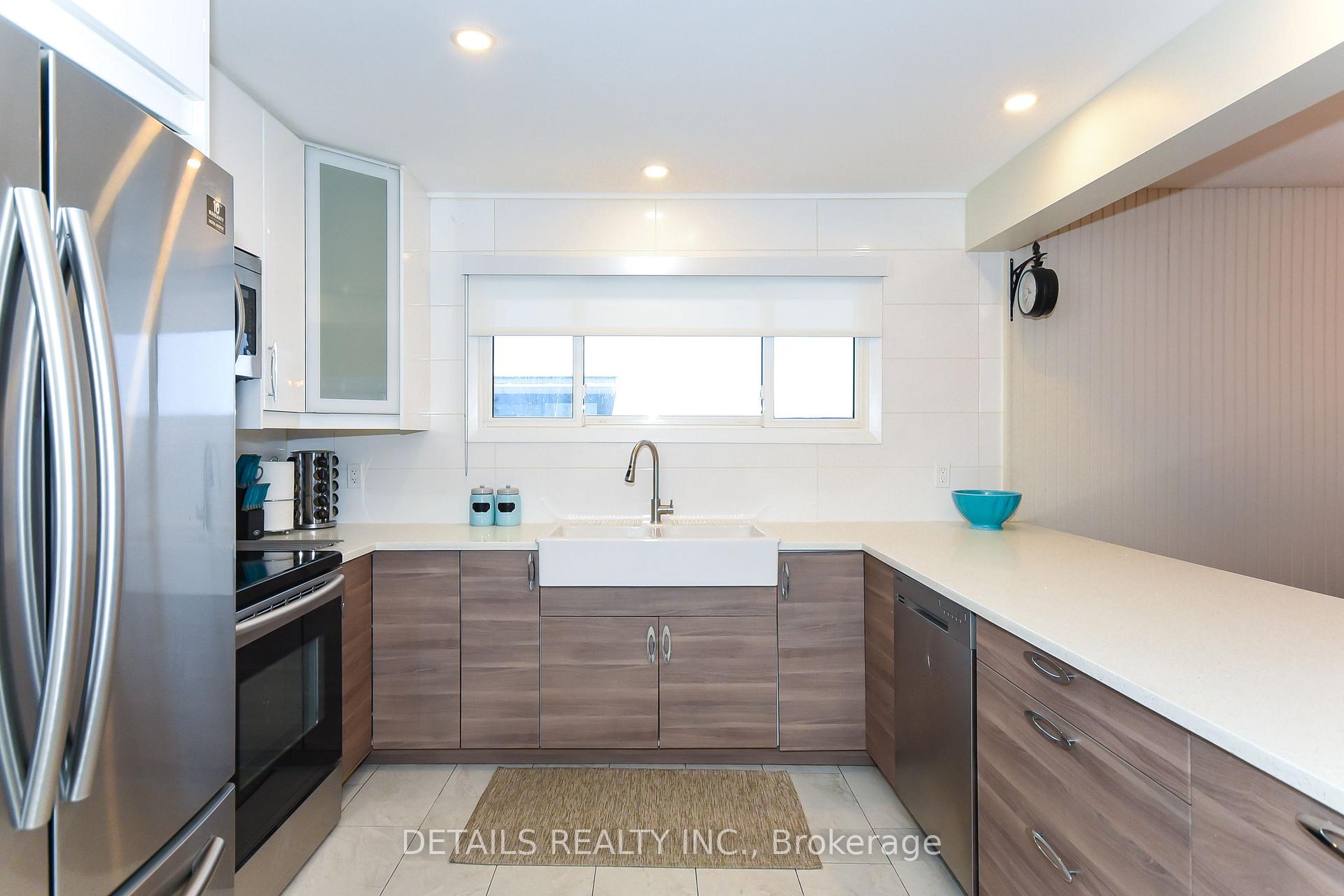 Photo 17 of Unit A, 2176 Lambeth Walk, Ottawa, Parkway Park — HOMEH