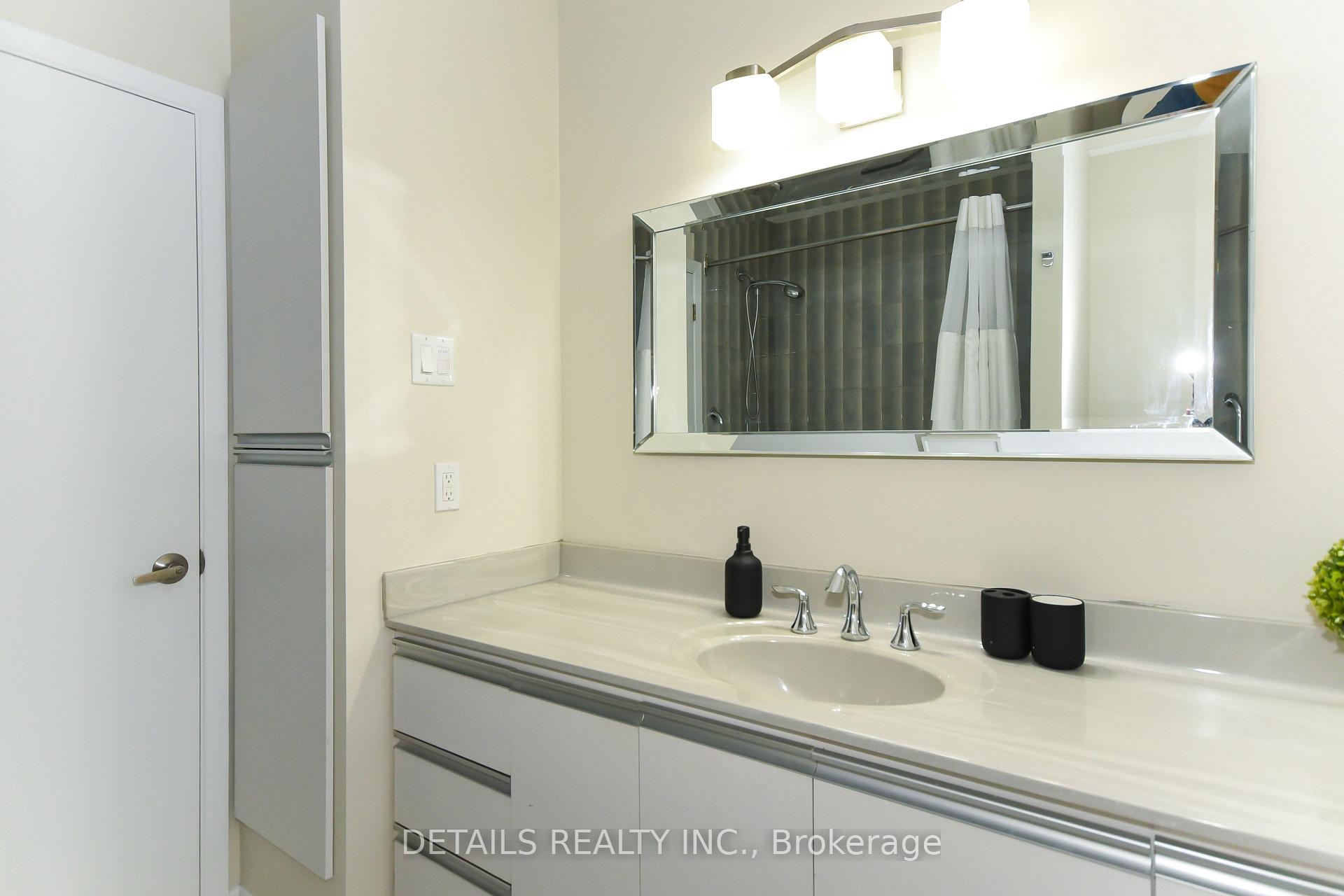 Photo 29 of Unit A, 2176 Lambeth Walk, Ottawa, Parkway Park — HOMEH