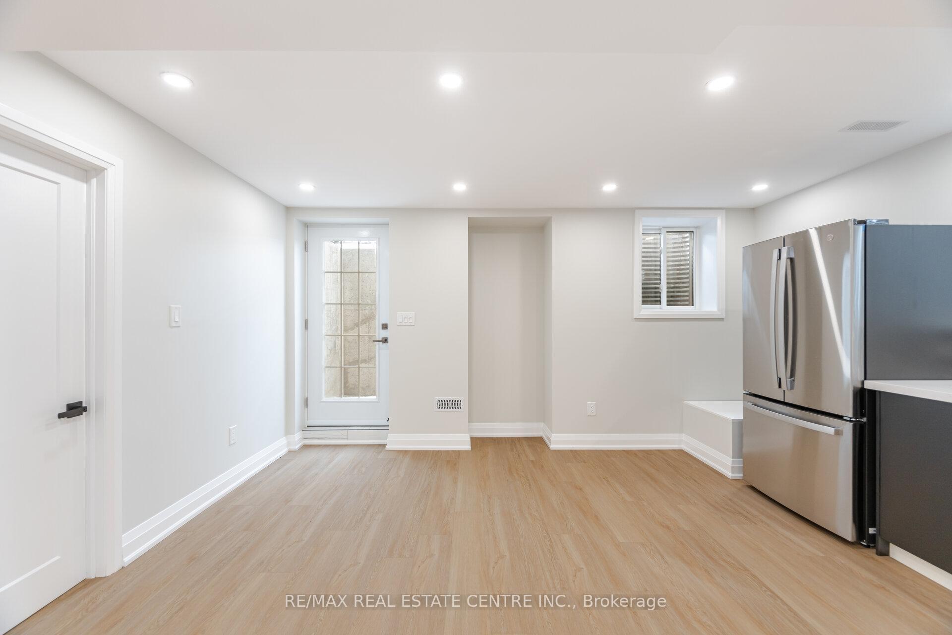 Photo 22 of Unit Bsmt., 1603 Severn Drive, Milton, Bowes — HOMEH