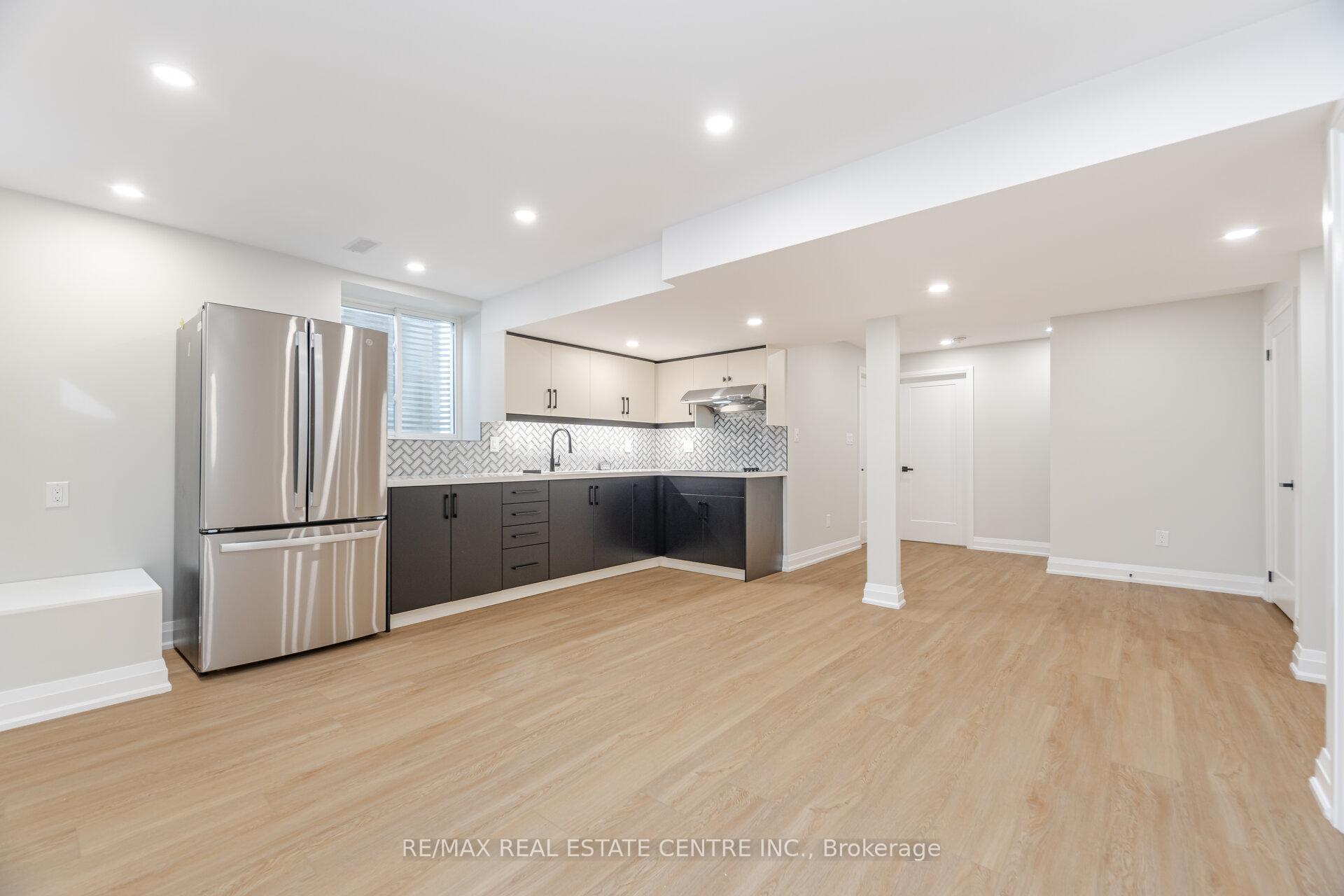 Photo 17 of Unit Bsmt., 1603 Severn Drive, Milton, Bowes — HOMEH
