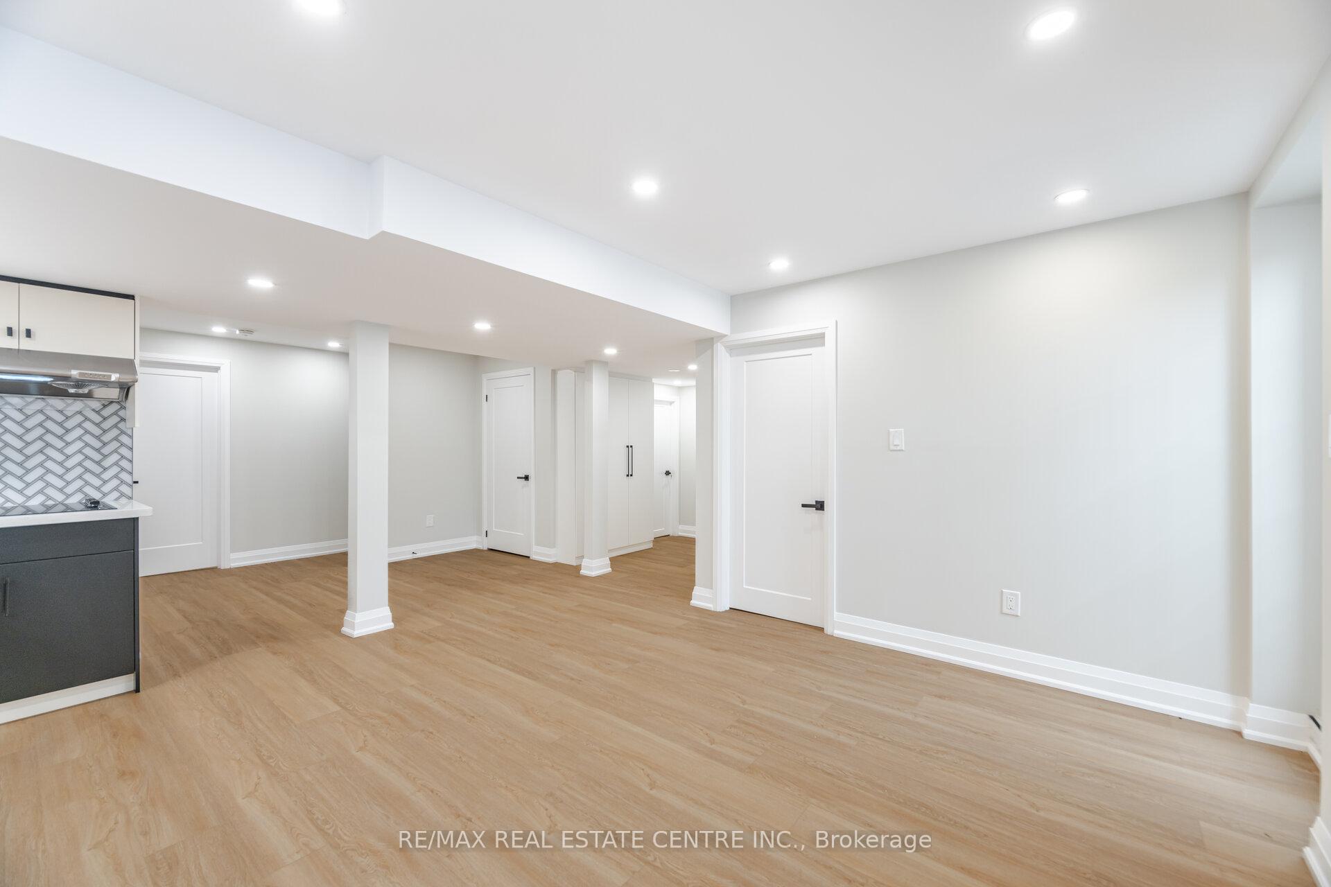 Photo 24 of Unit Bsmt., 1603 Severn Drive, Milton, Bowes — HOMEH