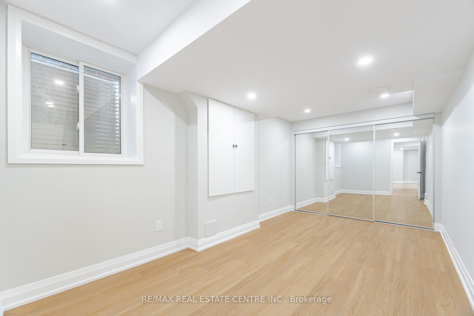 Photo 25 of Unit Bsmt., 1603 Severn Drive, Milton, Bowes — HOMEH