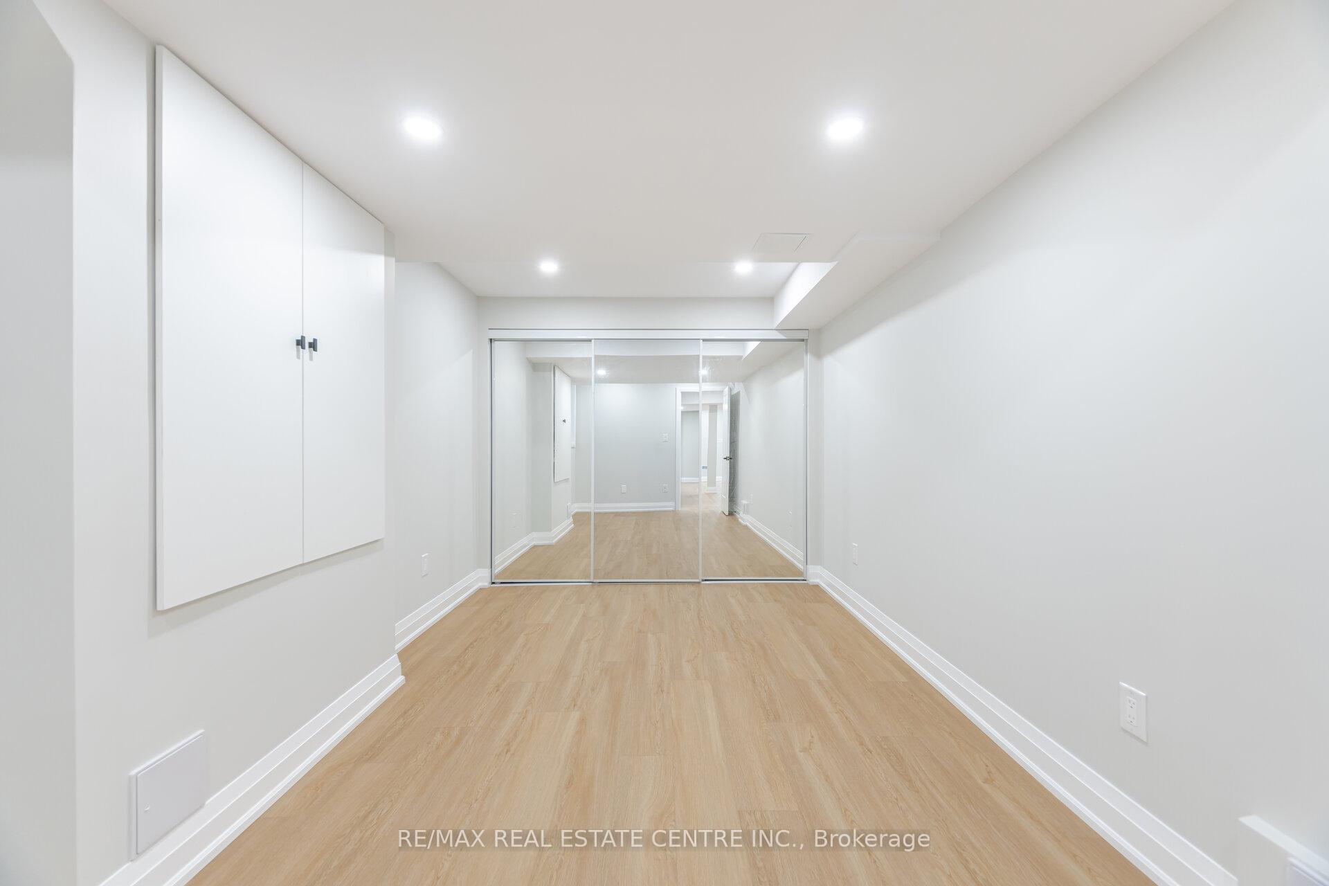 Photo 10 of Unit Bsmt., 1603 Severn Drive, Milton, Bowes — HOMEH
