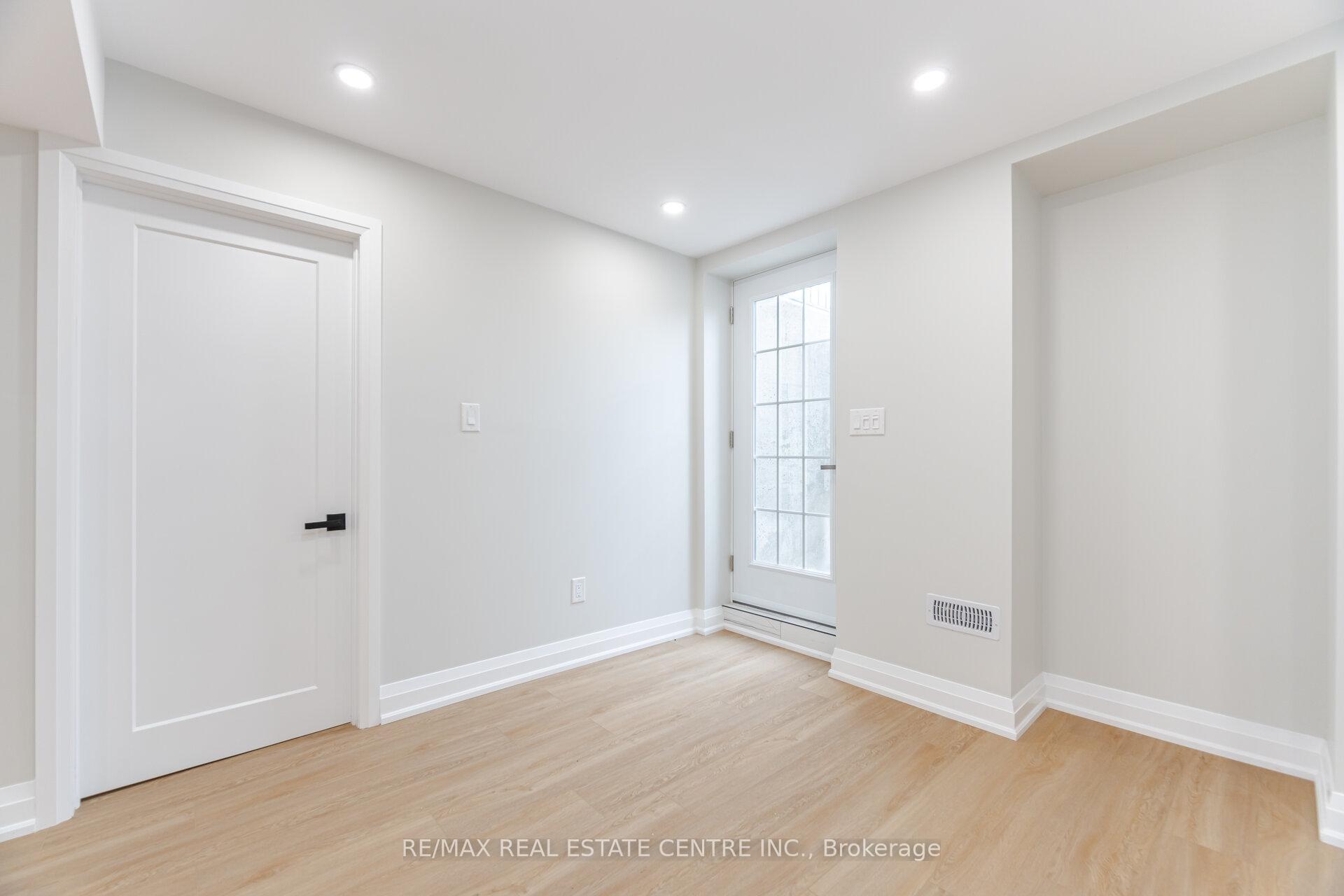 Photo 23 of Unit Bsmt., 1603 Severn Drive, Milton, Bowes — HOMEH