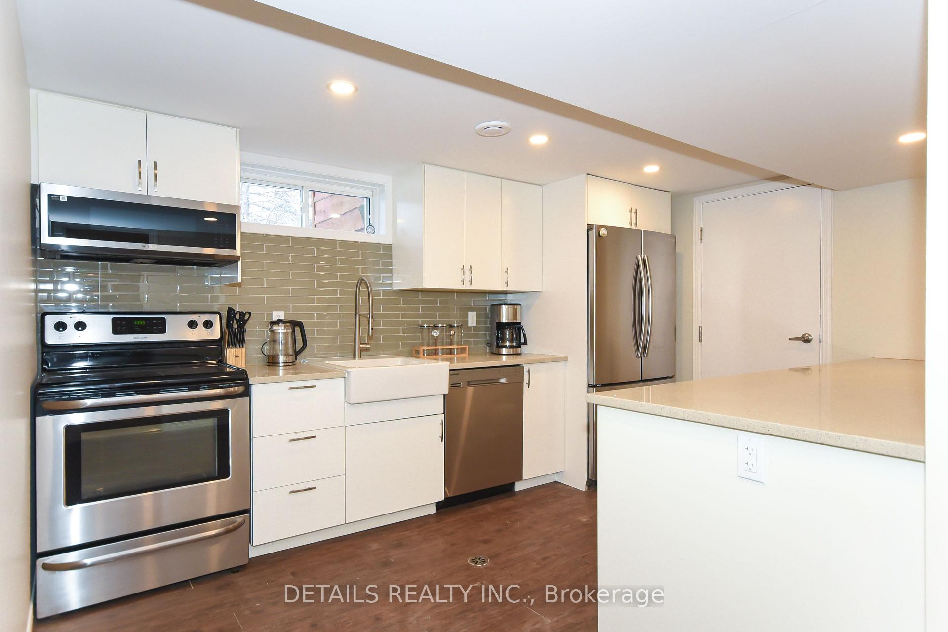 Photo 4 of Unit B, 2176 Lambeth Walk, Ottawa, Parkway Park — HOMEH