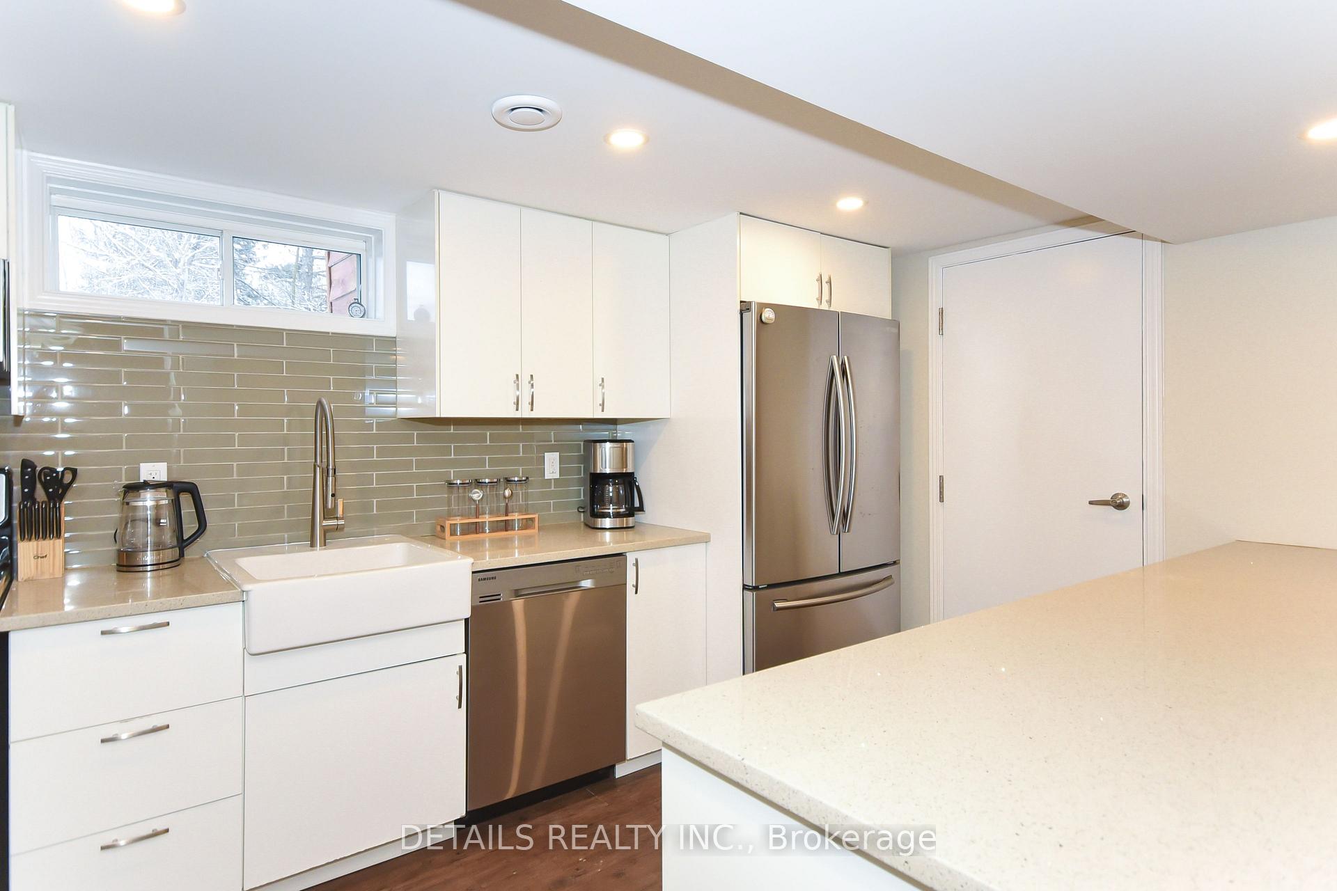 Photo 5 of Unit B, 2176 Lambeth Walk, Ottawa, Parkway Park — HOMEH