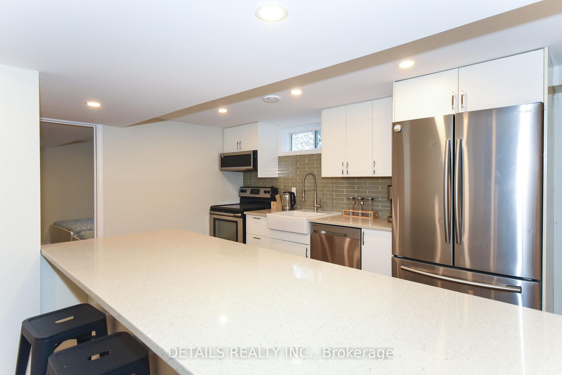 Photo 7 of Unit B, 2176 Lambeth Walk, Ottawa, Parkway Park — HOMEH