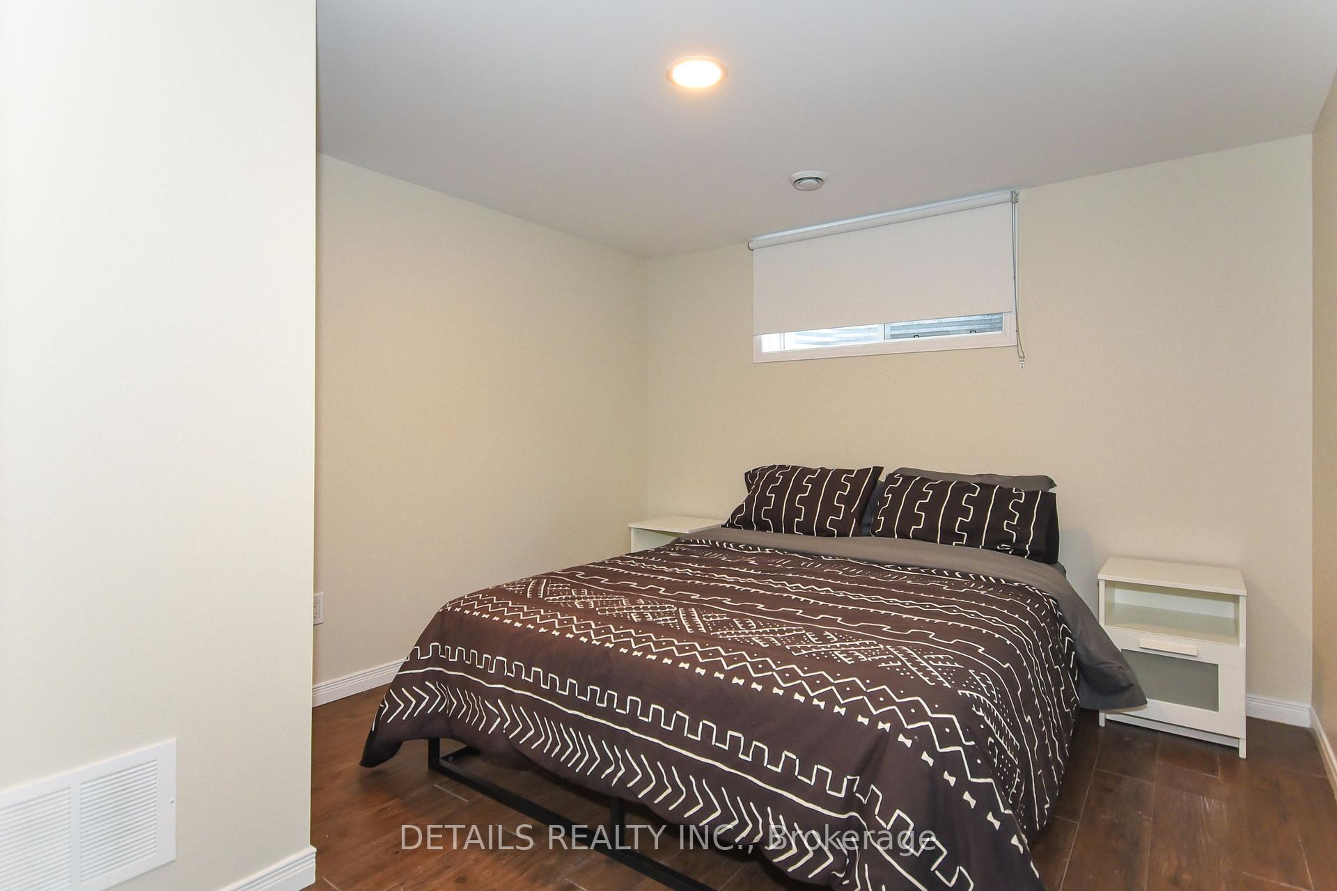 Photo 10 of Unit B, 2176 Lambeth Walk, Ottawa, Parkway Park — HOMEH