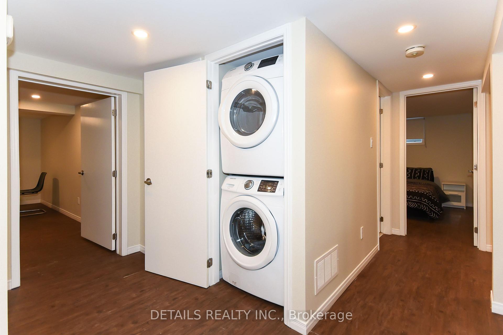 Photo 13 of Unit B, 2176 Lambeth Walk, Ottawa, Parkway Park — HOMEH