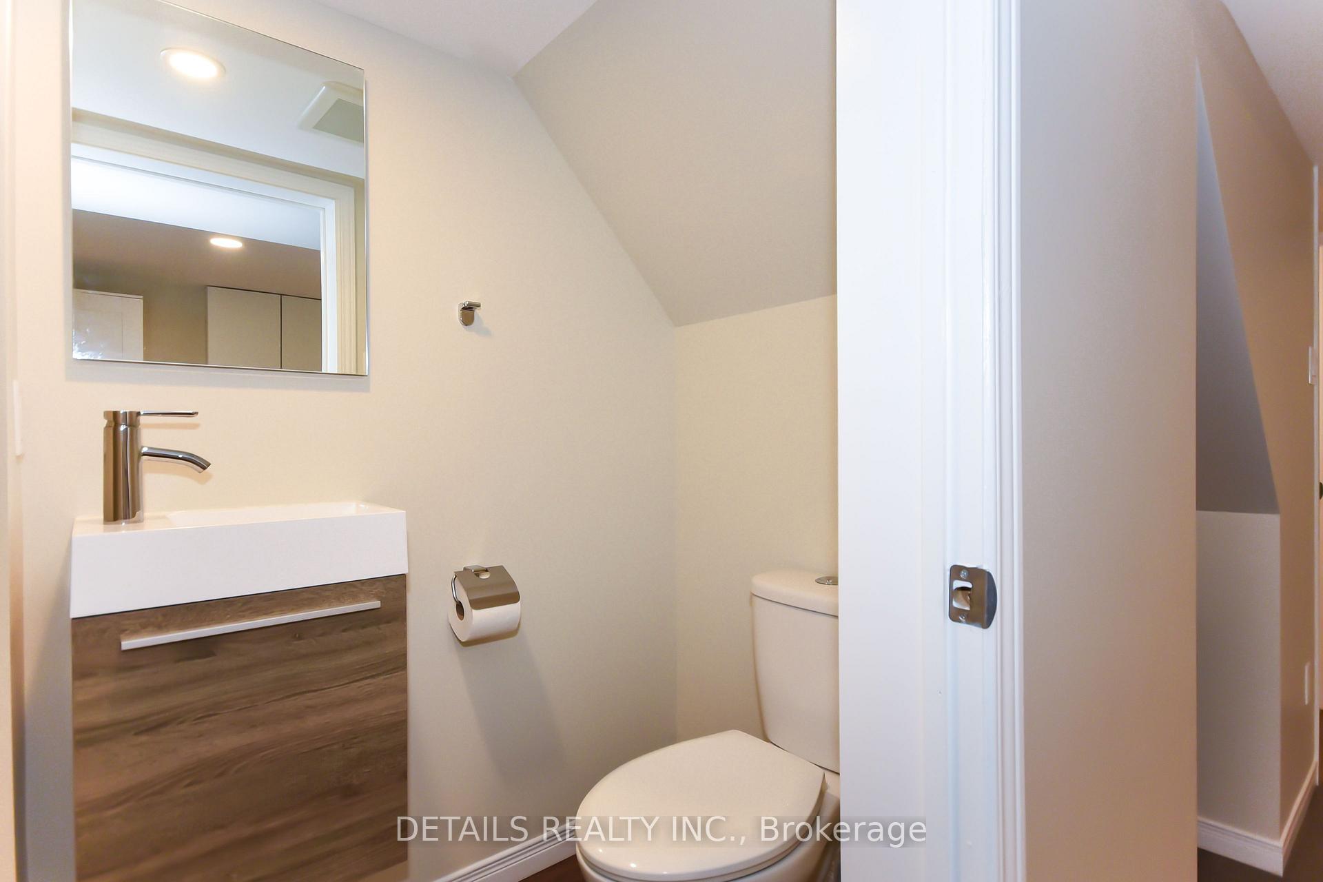 Photo 17 of Unit B, 2176 Lambeth Walk, Ottawa, Parkway Park — HOMEH