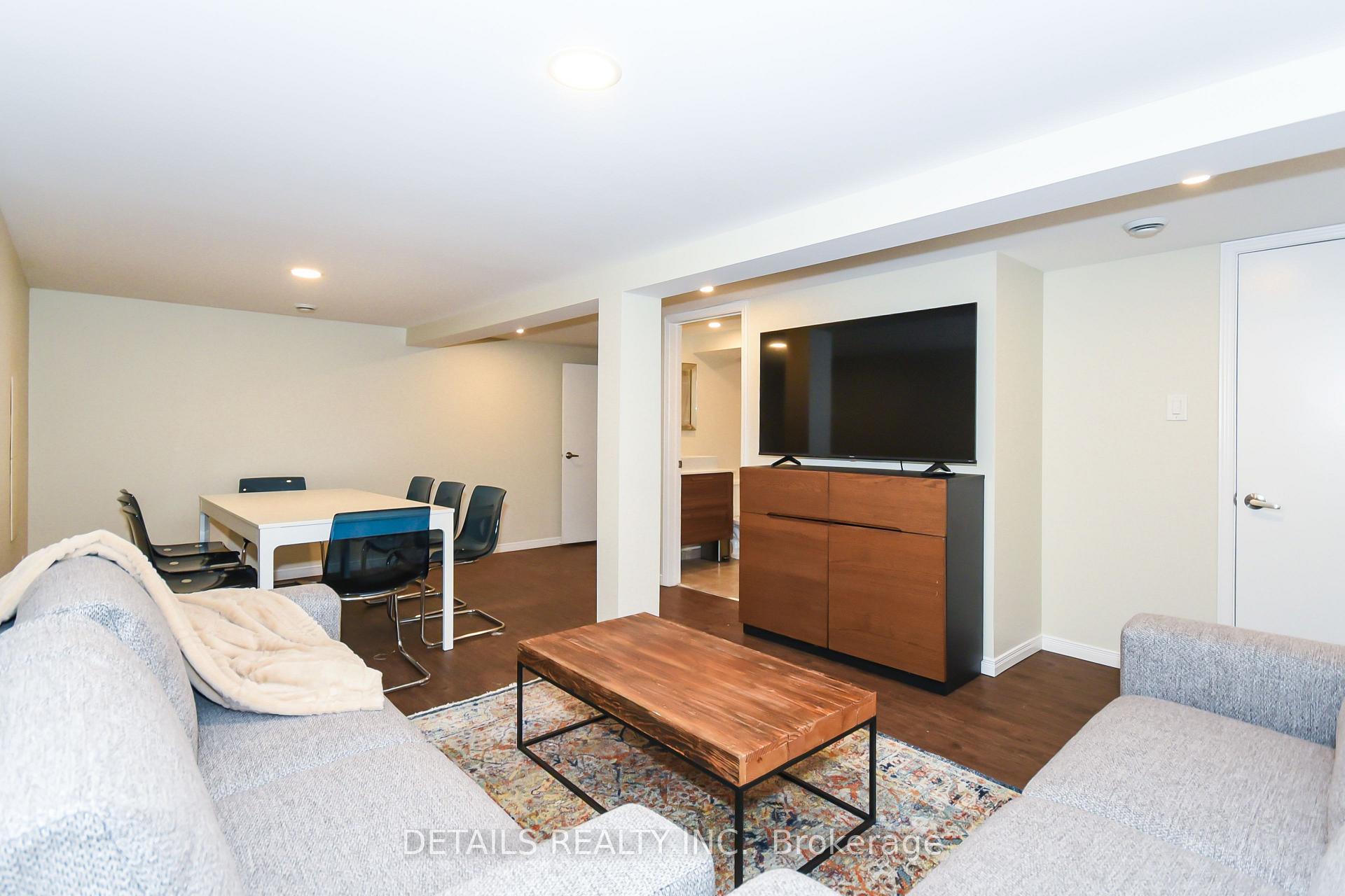 Photo 23 of Unit B, 2176 Lambeth Walk, Ottawa, Parkway Park — HOMEH