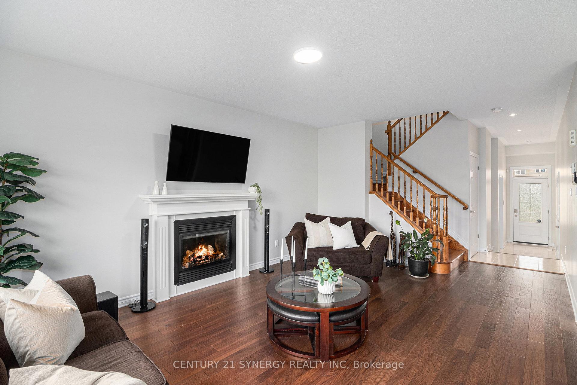 Photo 5 of 2479 Esprit Drive, Ottawa, Avalon East — HOMEH