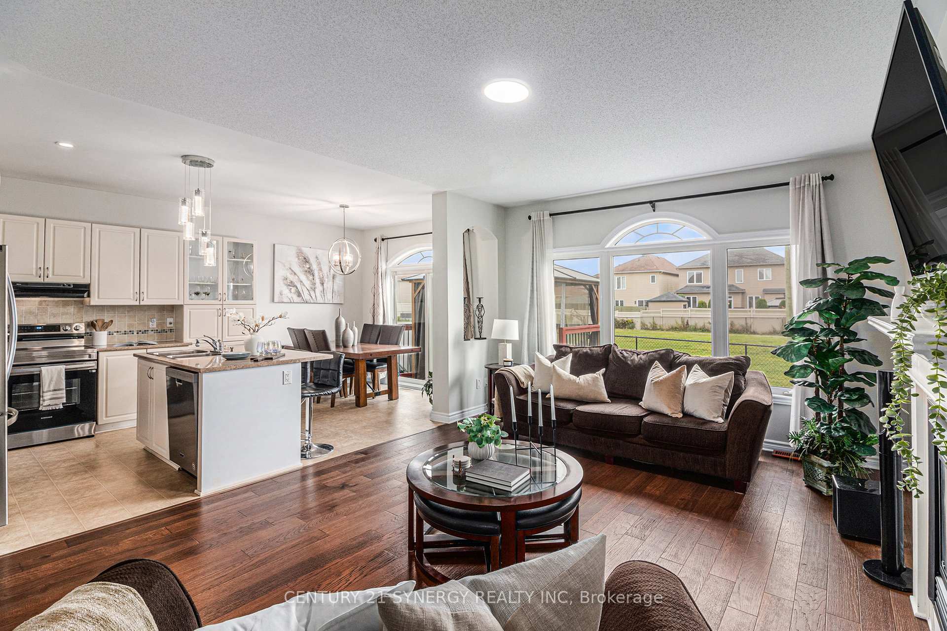 Photo 7 of 2479 Esprit Drive, Ottawa, Avalon East — HOMEH