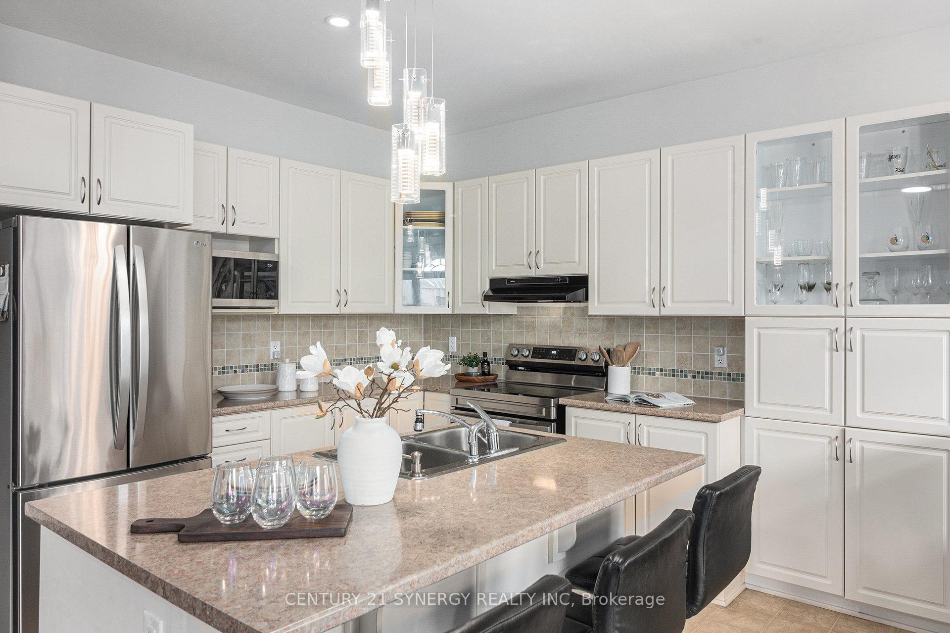 Photo 11 of 2479 Esprit Drive, Ottawa, Avalon East — HOMEH