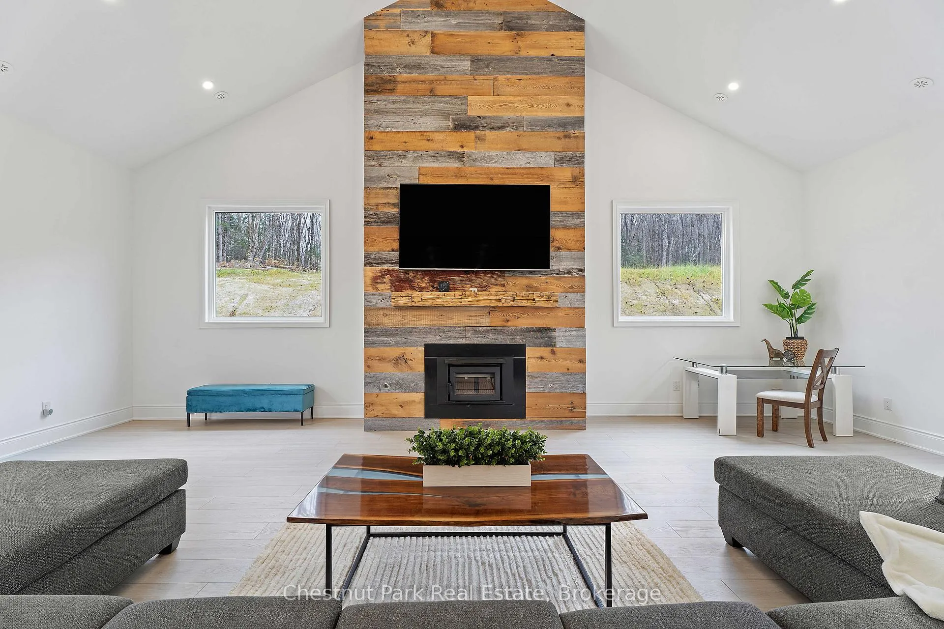 Photo 10 of 1153 Deer Lake Road, Perry, Emsdale — HOMEH
