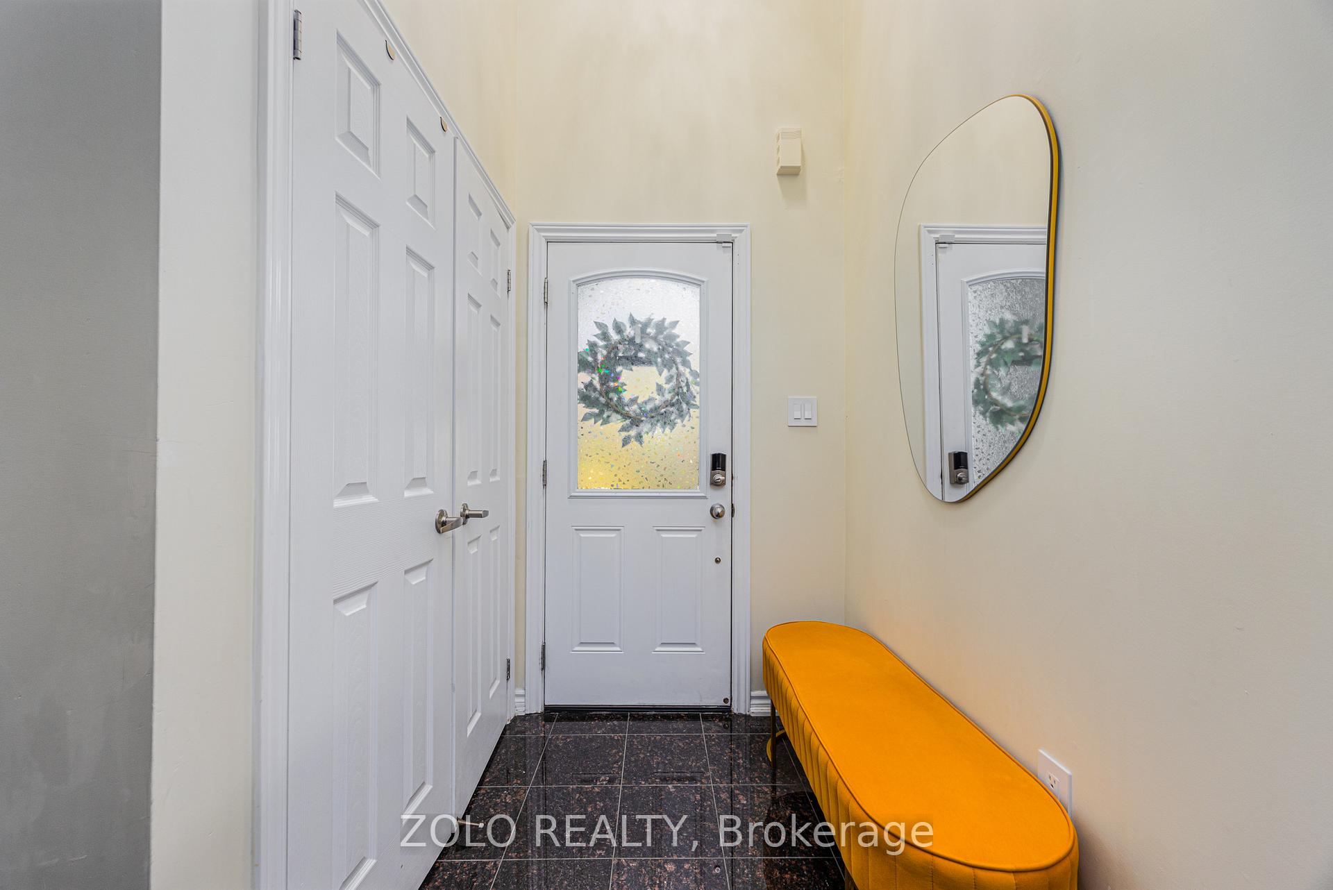 Photo 15 of 235 Appleton Court, Newmarket, Central Newmarket — HOMEH