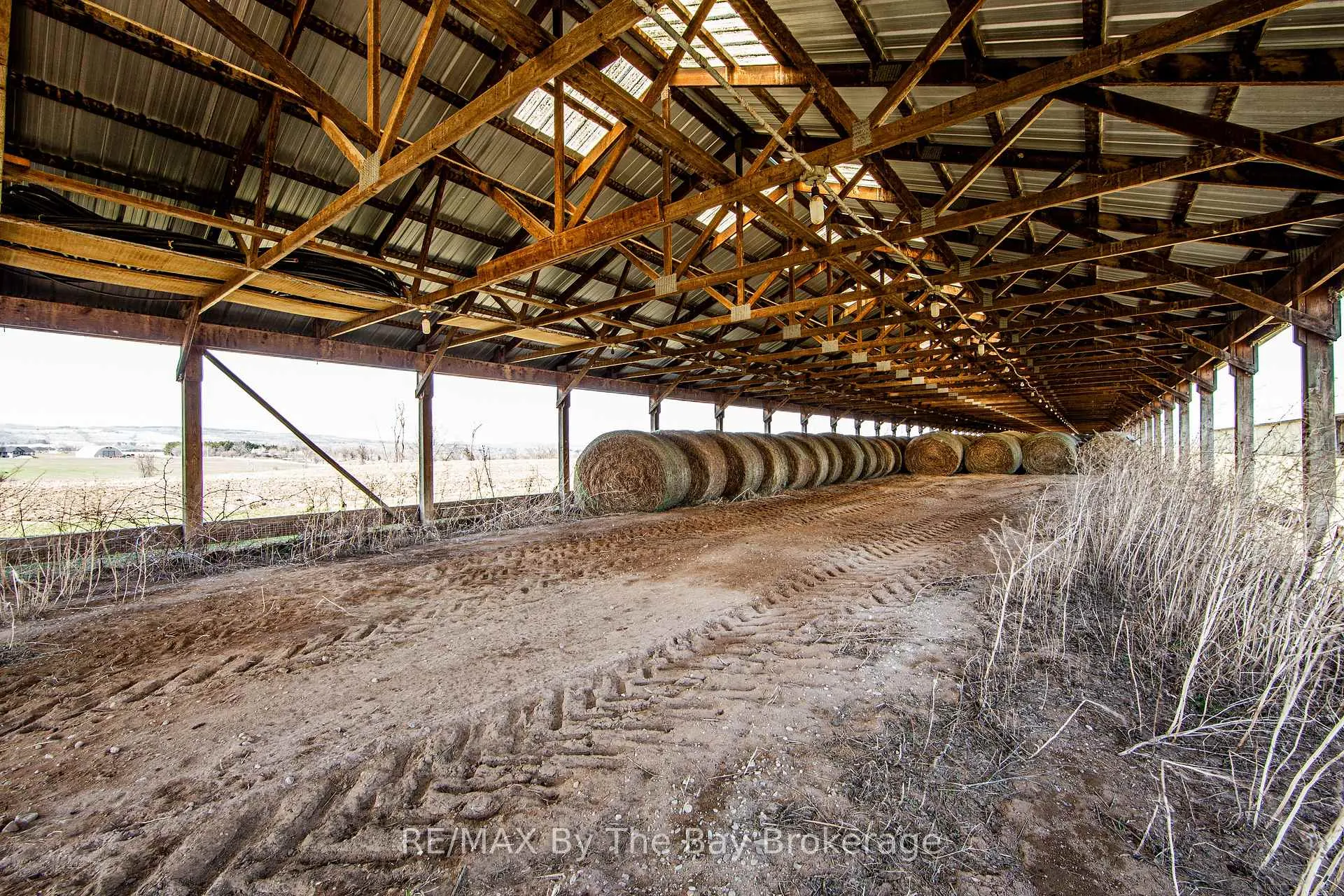Photo 21 of 828482 Mulmur Nottawasaga T Line, Mulmur, Rural Mulmur — HOMEH