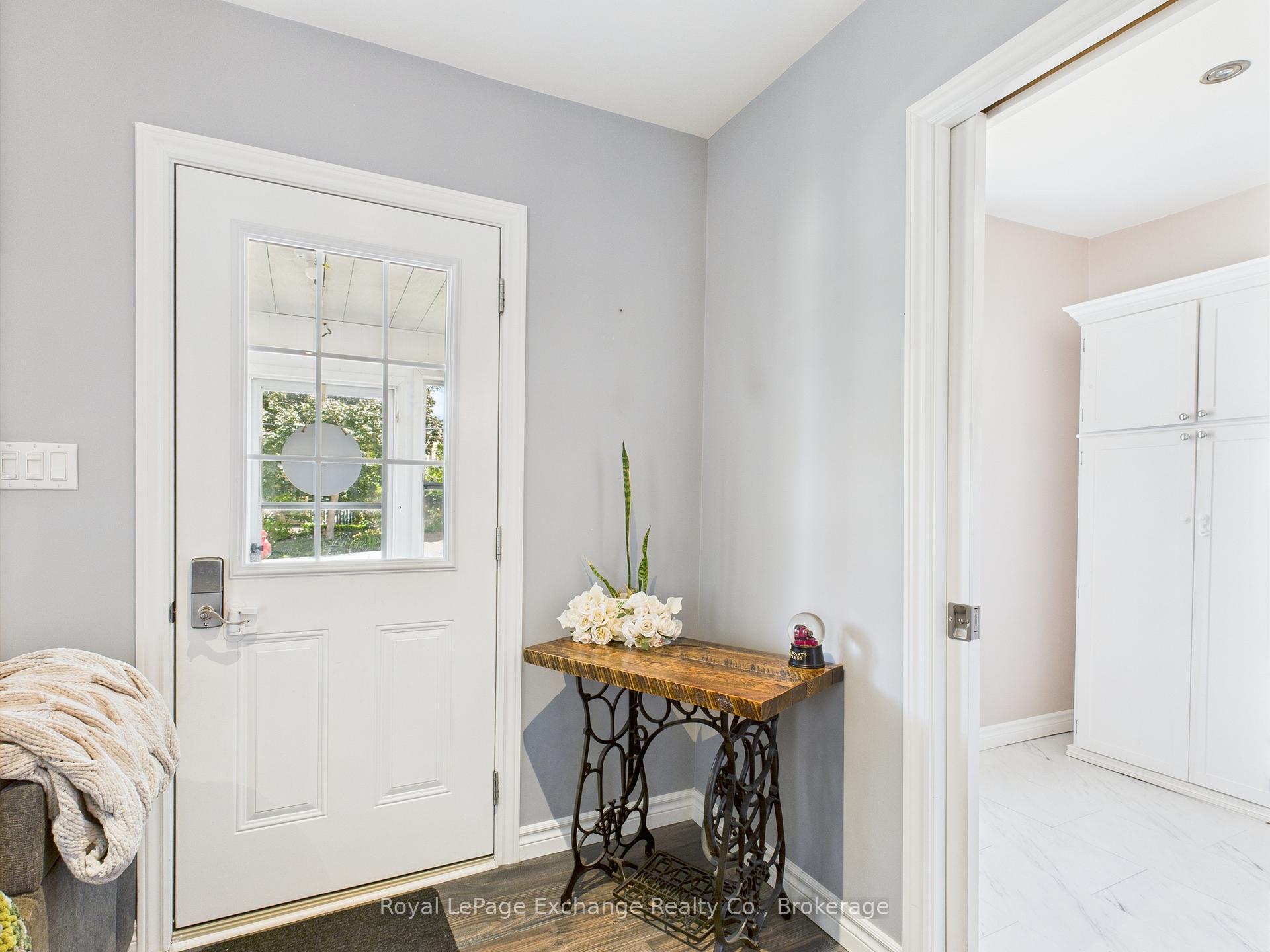 Photo 4 of 164 Victoria Street E, North Huron, Wingham — HOMEH