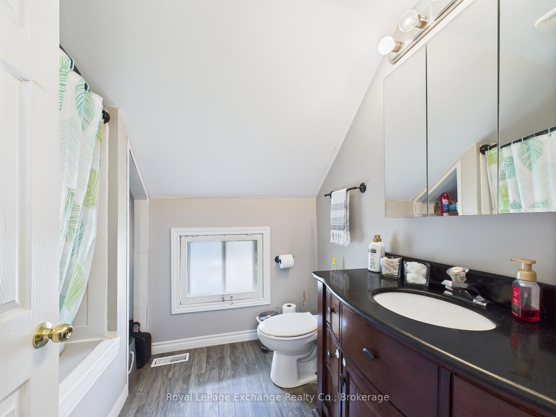 Photo 22 of 164 Victoria Street E, North Huron, Wingham — HOMEH