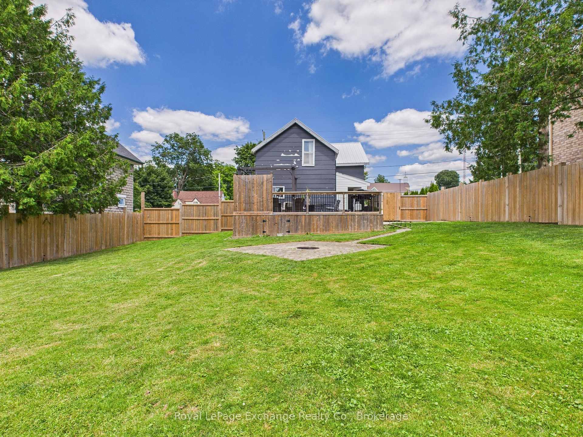 Photo 28 of 164 Victoria Street E, North Huron, Wingham — HOMEH