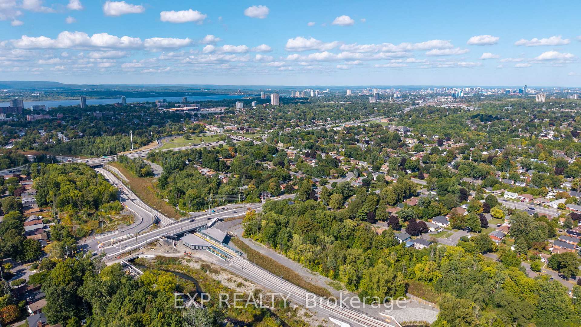 Photo 6 of 1240 Adirondack Drive, Ottawa, Kenson Park — HOMEH