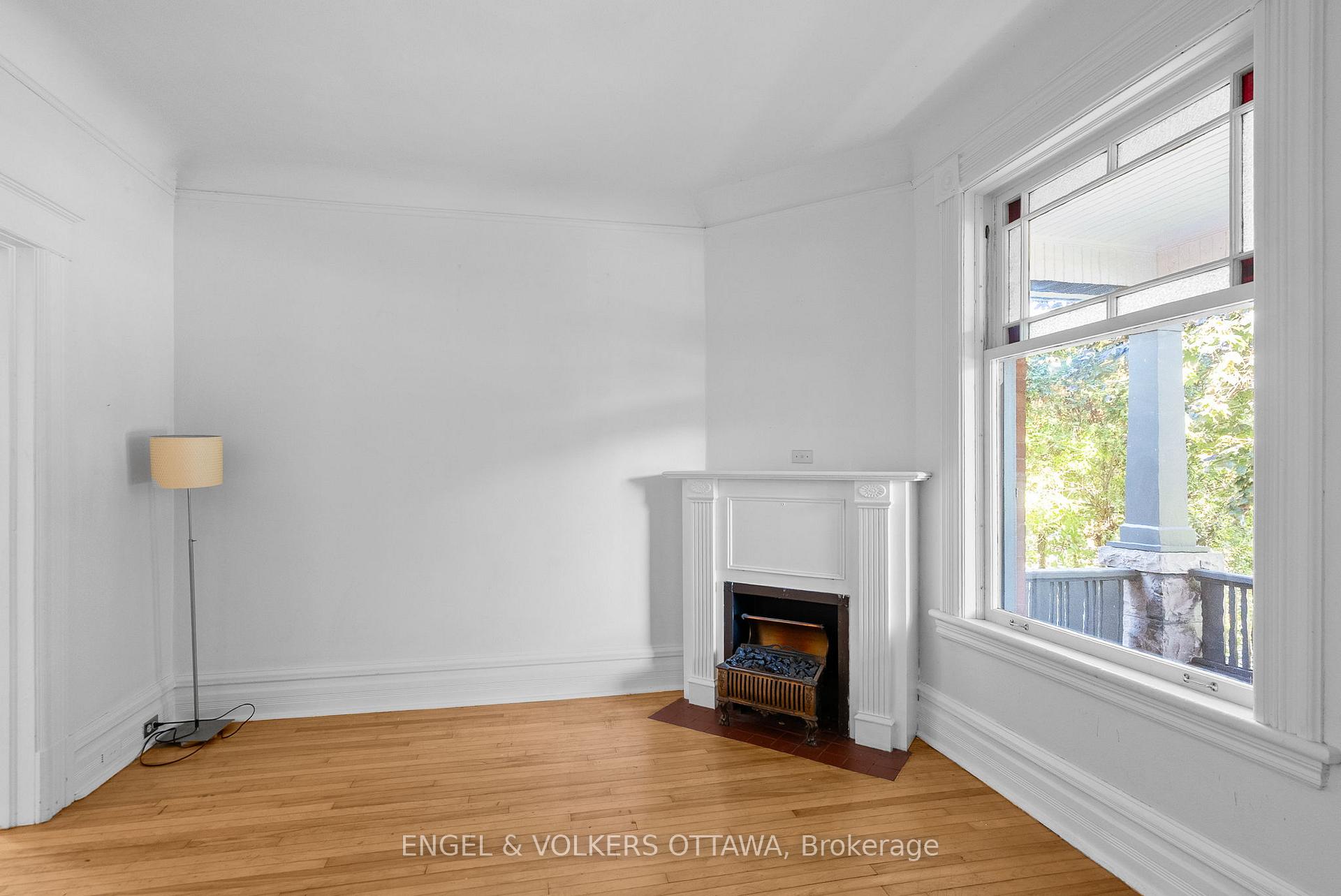 Photo 5 of 507 Mcleod Street, Ottawa, Ottawa Centre — HOMEH