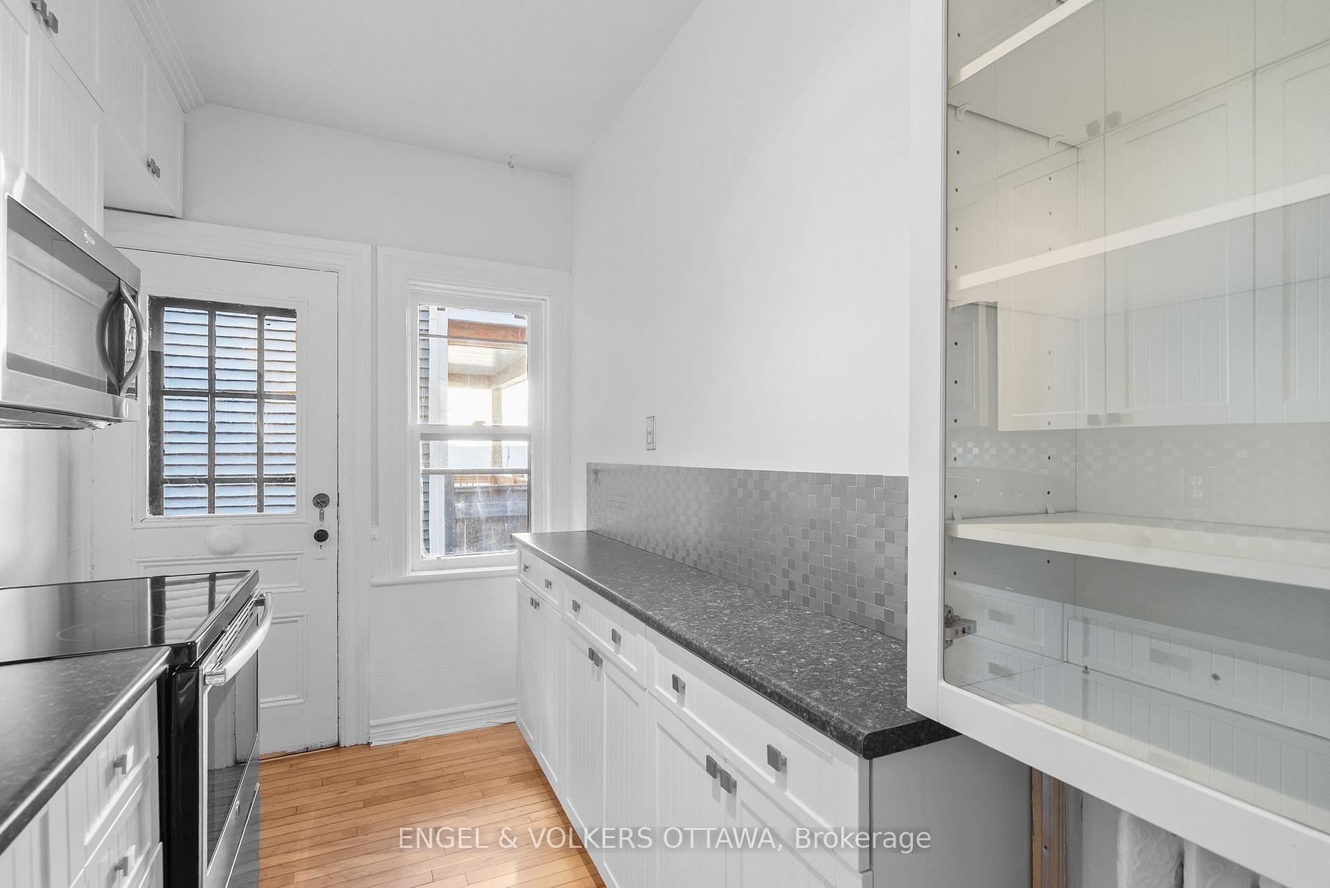 Photo 9 of 507 Mcleod Street, Ottawa, Ottawa Centre — HOMEH