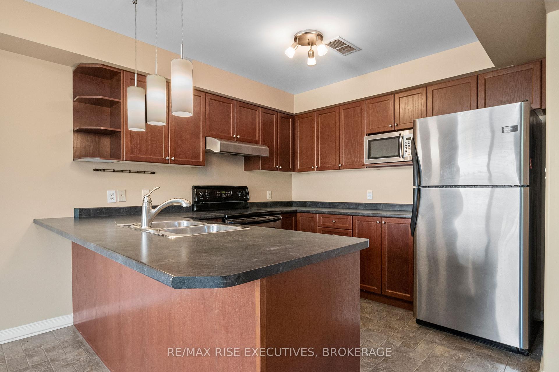 Photo 9 of 297 Rose Abbey Drive, Kingston, Kingston East (Incl Barret Crt) — HOMEH