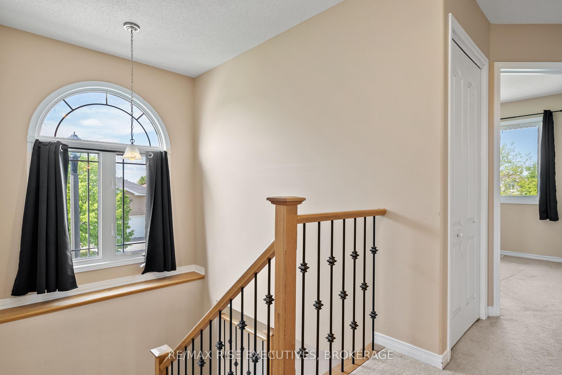 Photo 18 of 297 Rose Abbey Drive, Kingston, Kingston East (Incl Barret Crt) — HOMEH