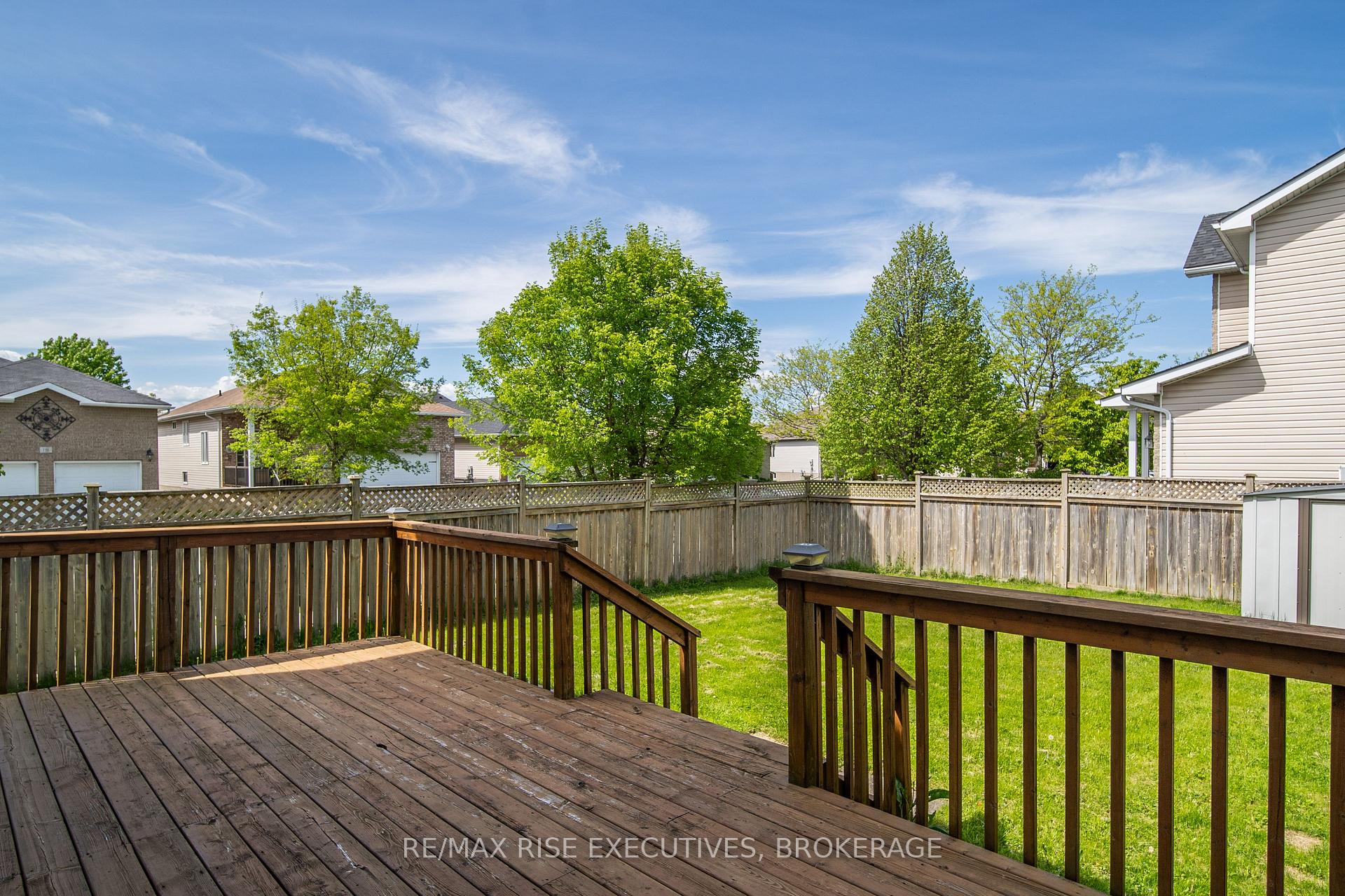 Photo 32 of 297 Rose Abbey Drive, Kingston, Kingston East (Incl Barret Crt) — HOMEH