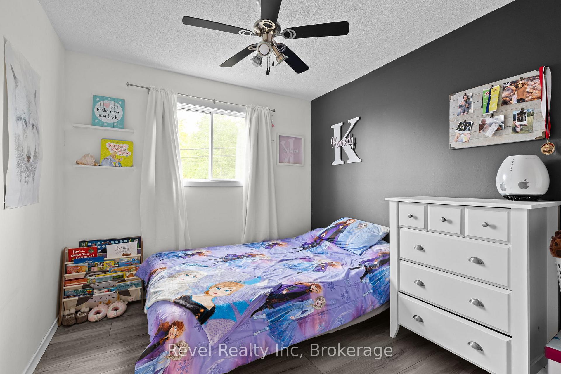 Photo 15 of 35 Macklaim Drive, Parry Sound — HOMEH
