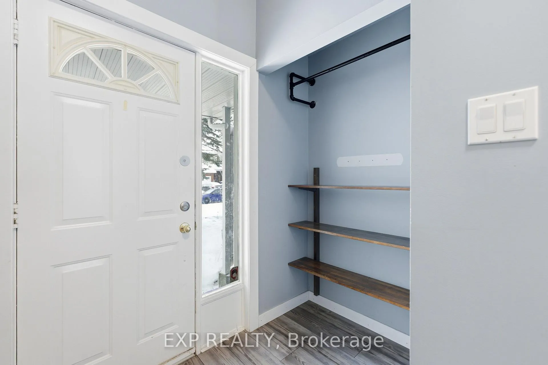Photo 2 of 1469 Briarfield Crescent, Ottawa, Fallingbrook/Ridgemount — HOMEH