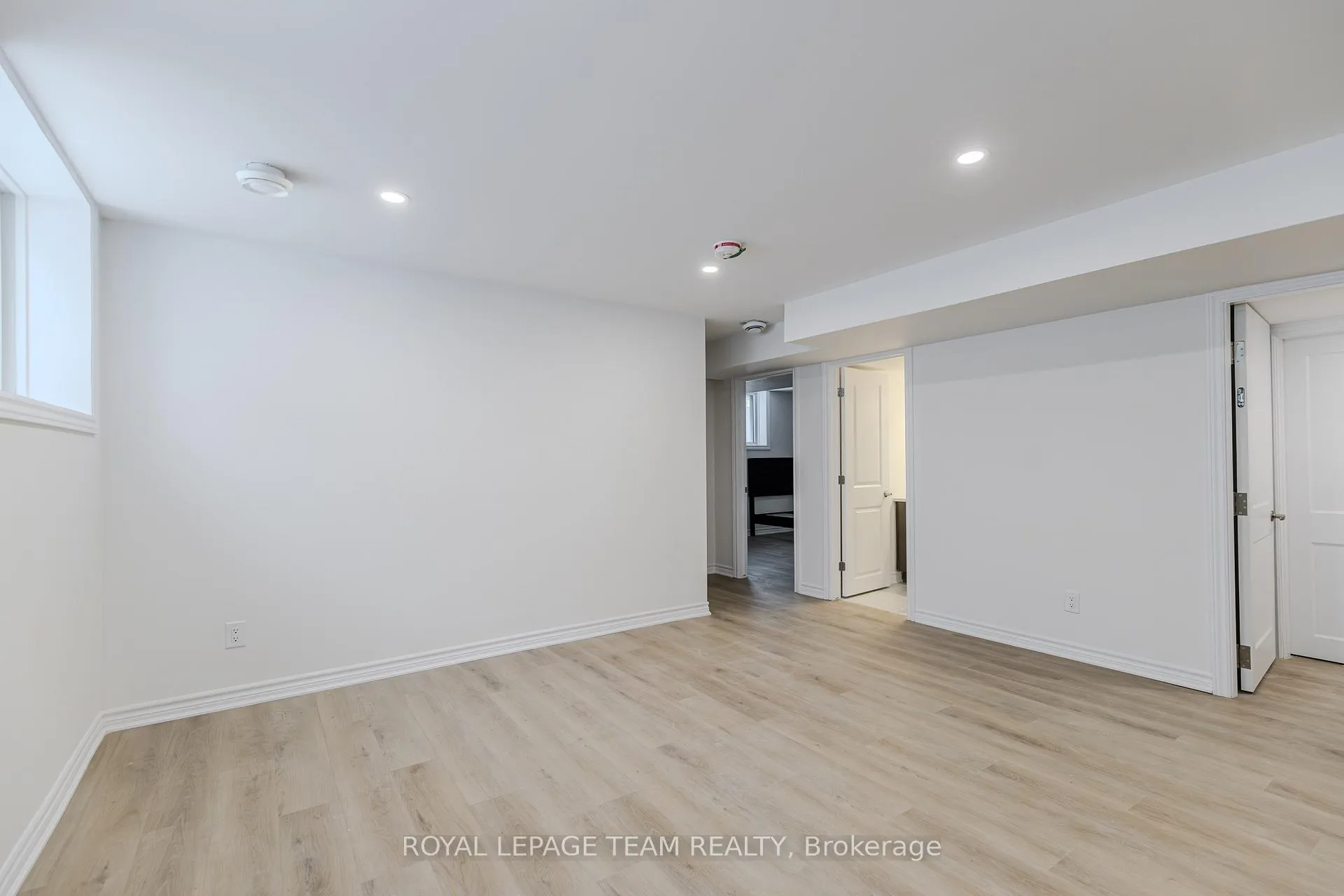 Photo 11 of Unit B, 142 Lumen Place, Ottawa, Chapel Hill South - Orleans Village — HOMEH