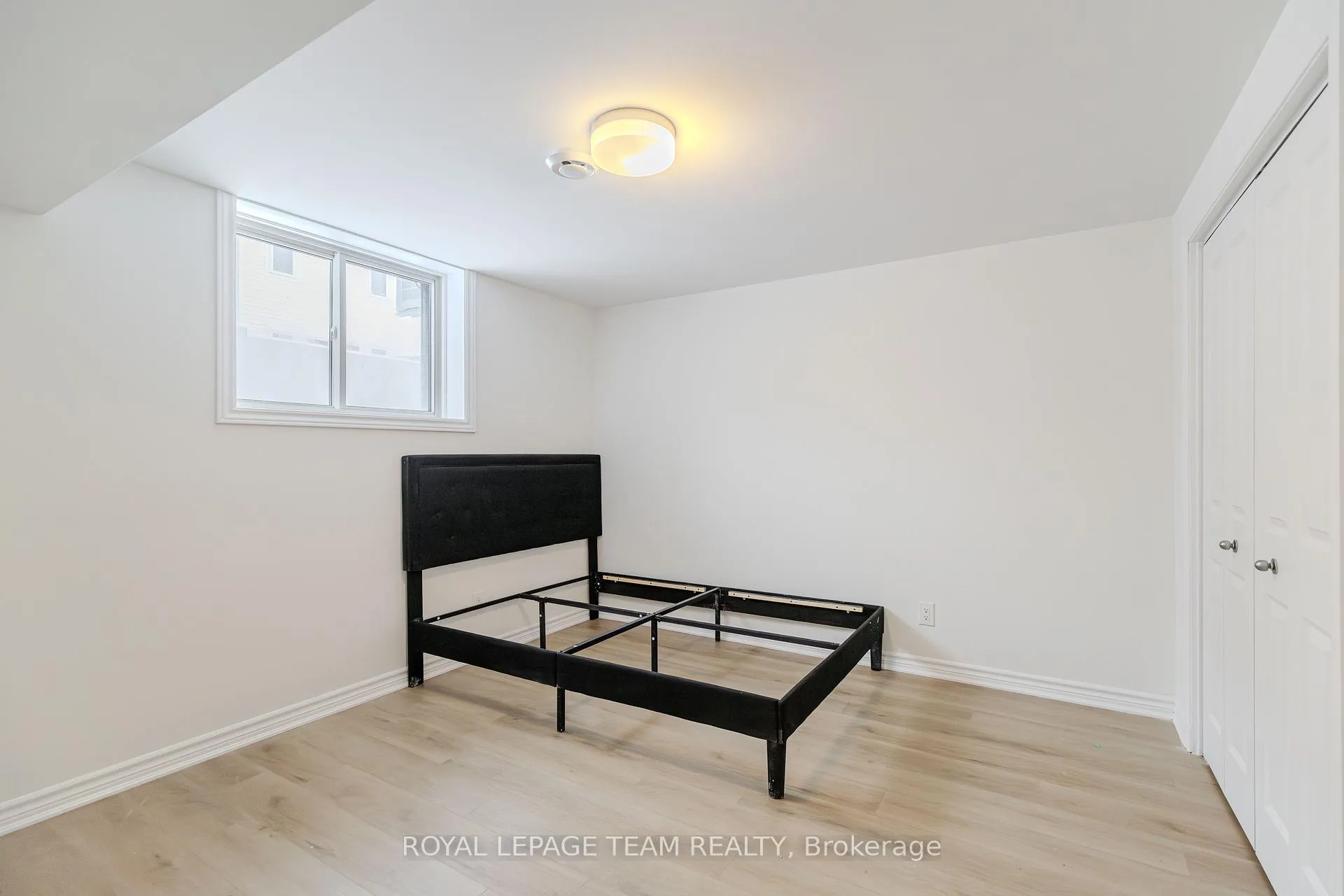 Photo 12 of Unit B, 142 Lumen Place, Ottawa, Chapel Hill South - Orleans Village — HOMEH