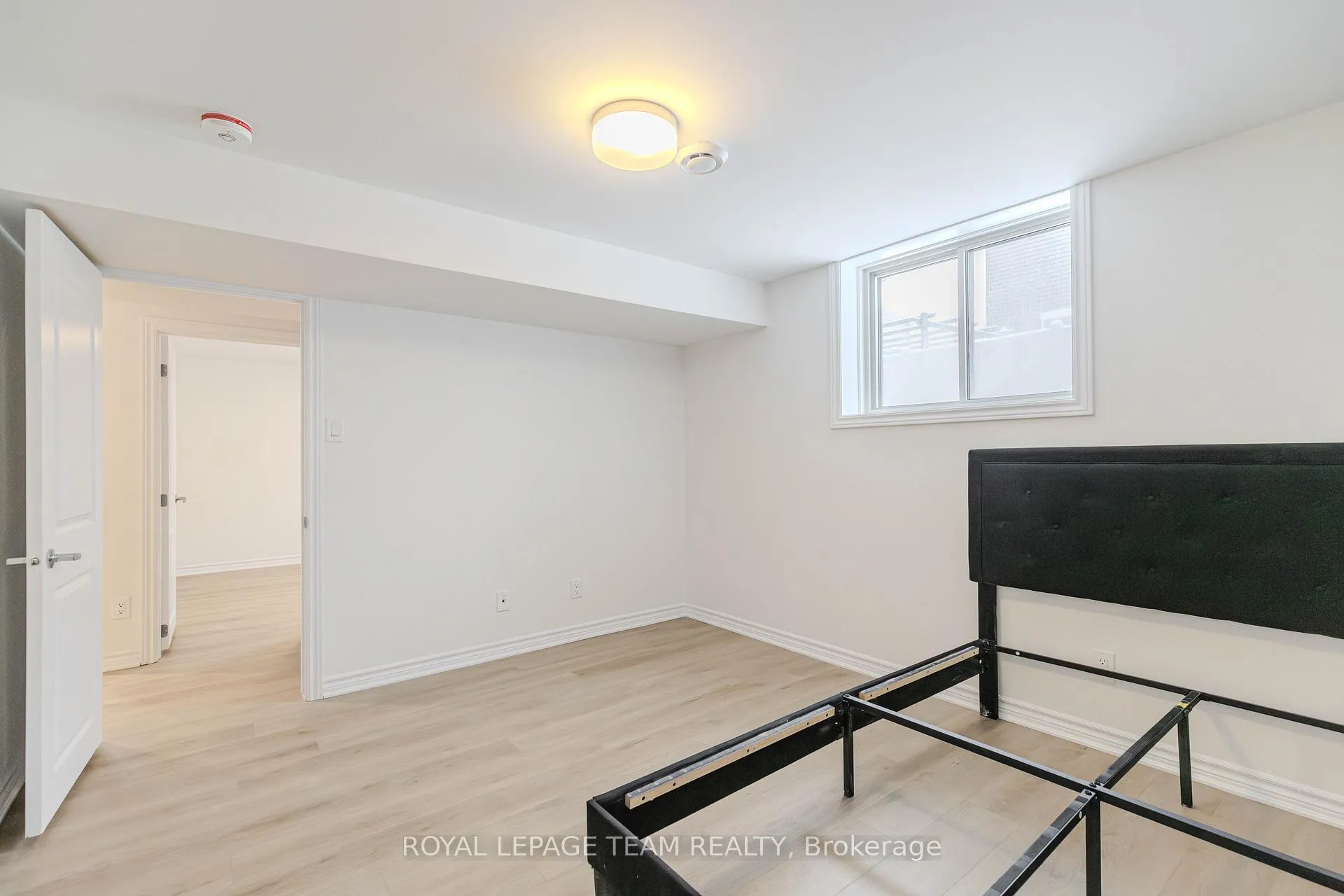 Photo 14 of Unit B, 142 Lumen Place, Ottawa, Chapel Hill South - Orleans Village — HOMEH