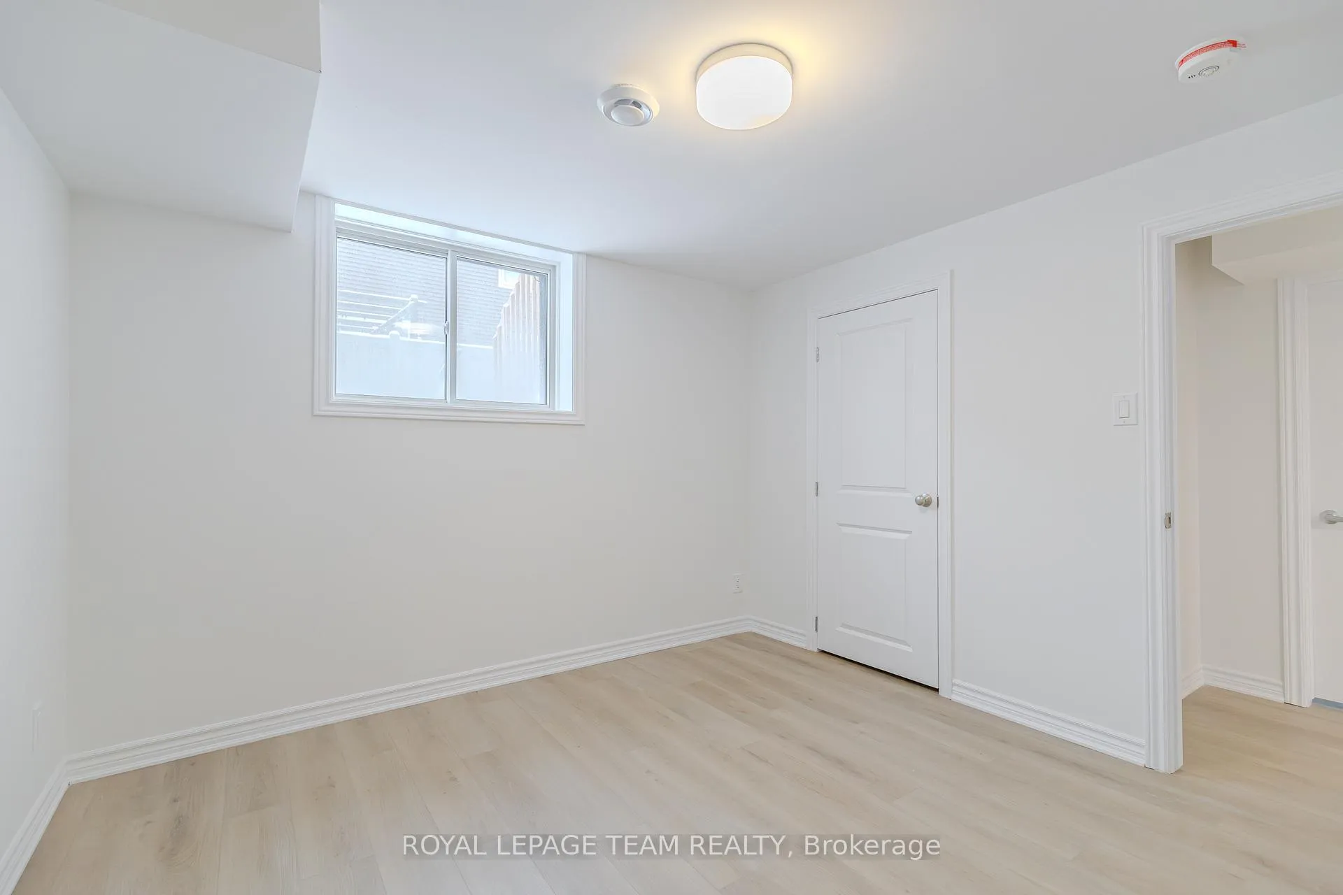Photo 19 of Unit B, 142 Lumen Place, Ottawa, Chapel Hill South - Orleans Village — HOMEH