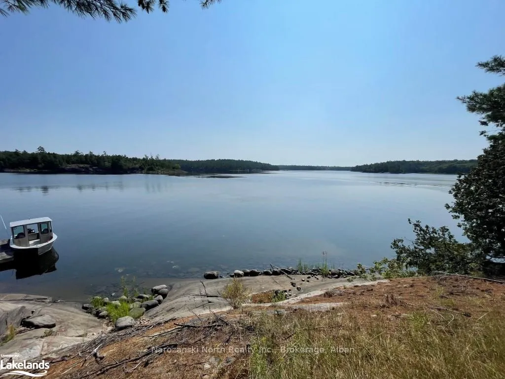 Photo 6 of Weldon Island, Parry Sound Remote Area, Mowat — HOMEH