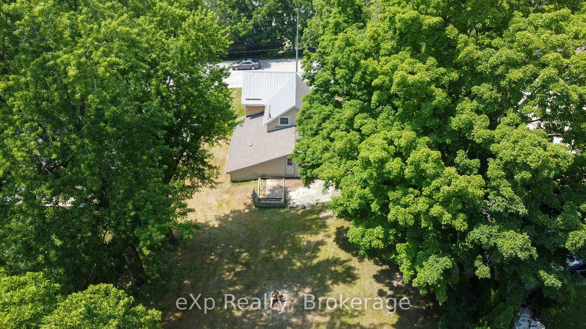 Photo 9 of 215 Centre Street, North Huron, Wingham — HOMEH