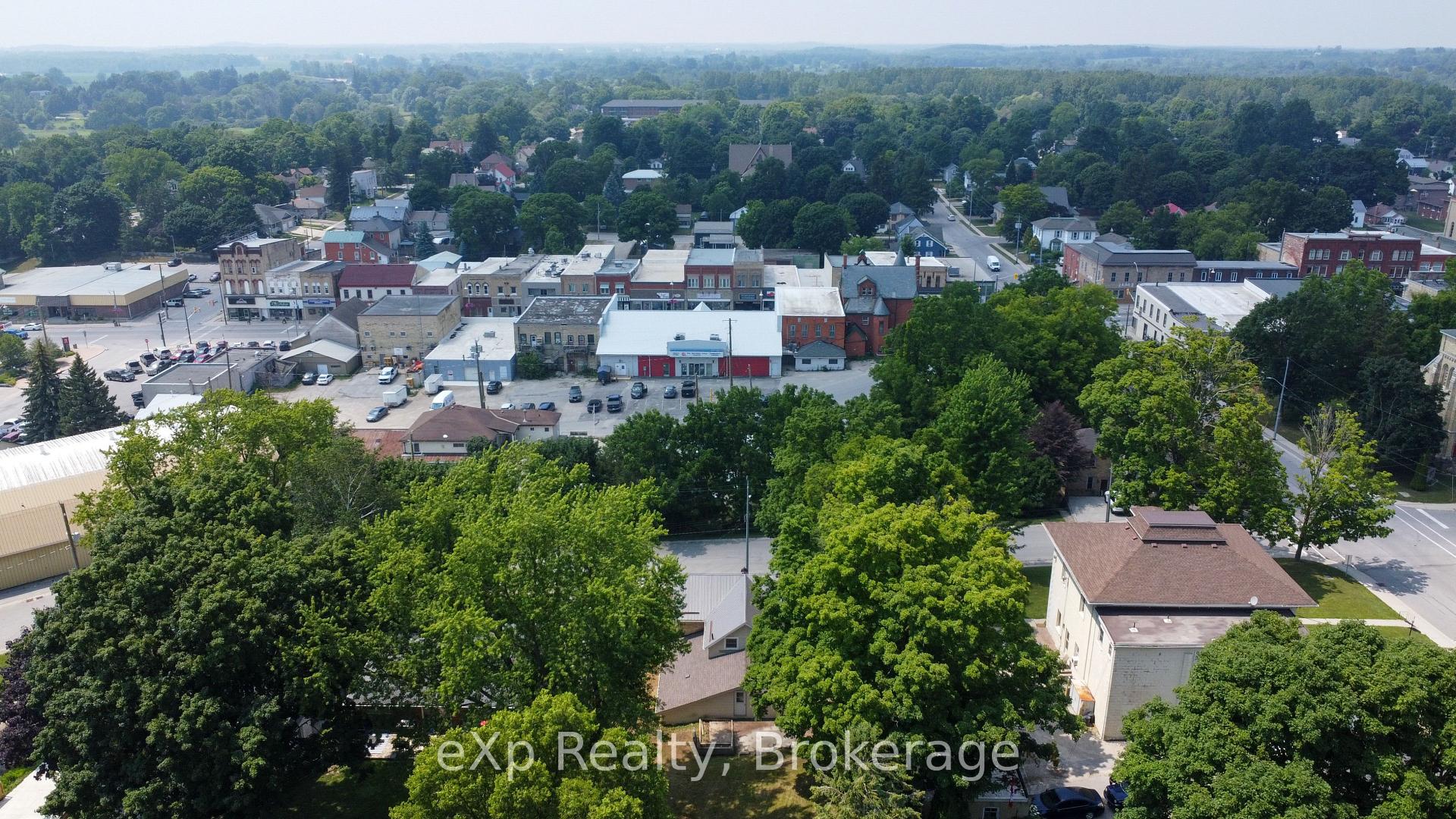 Photo 10 of 215 Centre Street, North Huron, Wingham — HOMEH