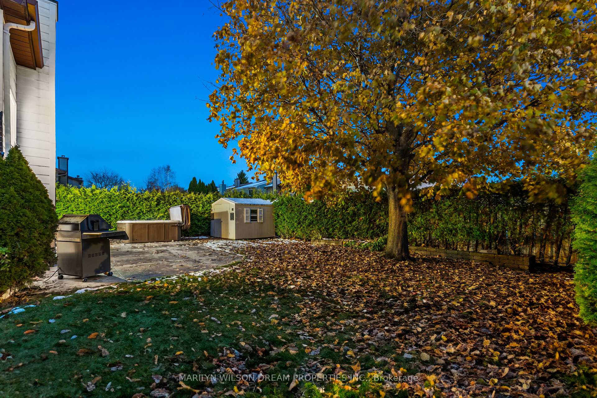 Photo 35 of 1678 Smithers Crescent, Ottawa, Chateauneuf — HOMEH