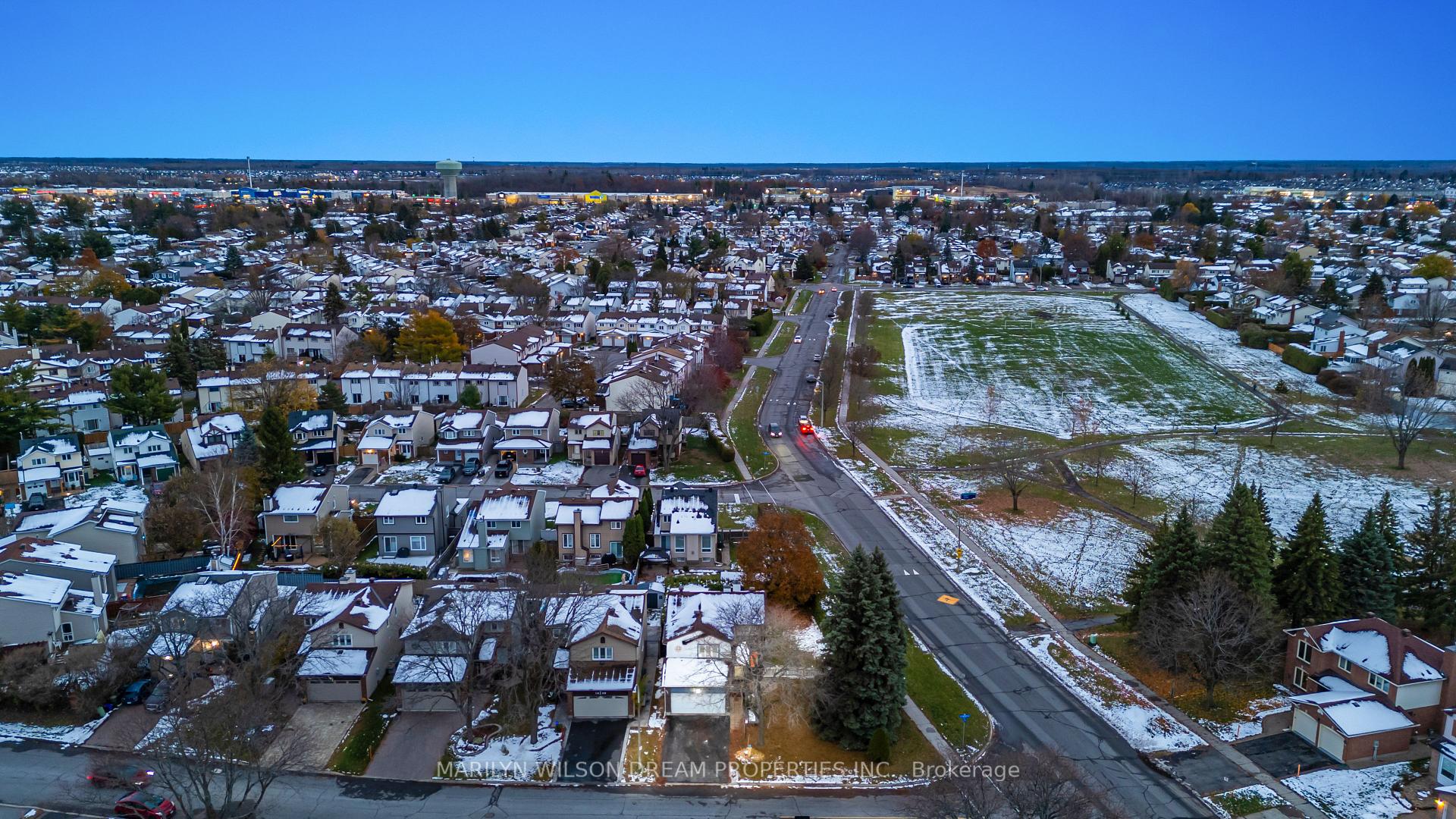 Photo 37 of 1678 Smithers Crescent, Ottawa, Chateauneuf — HOMEH