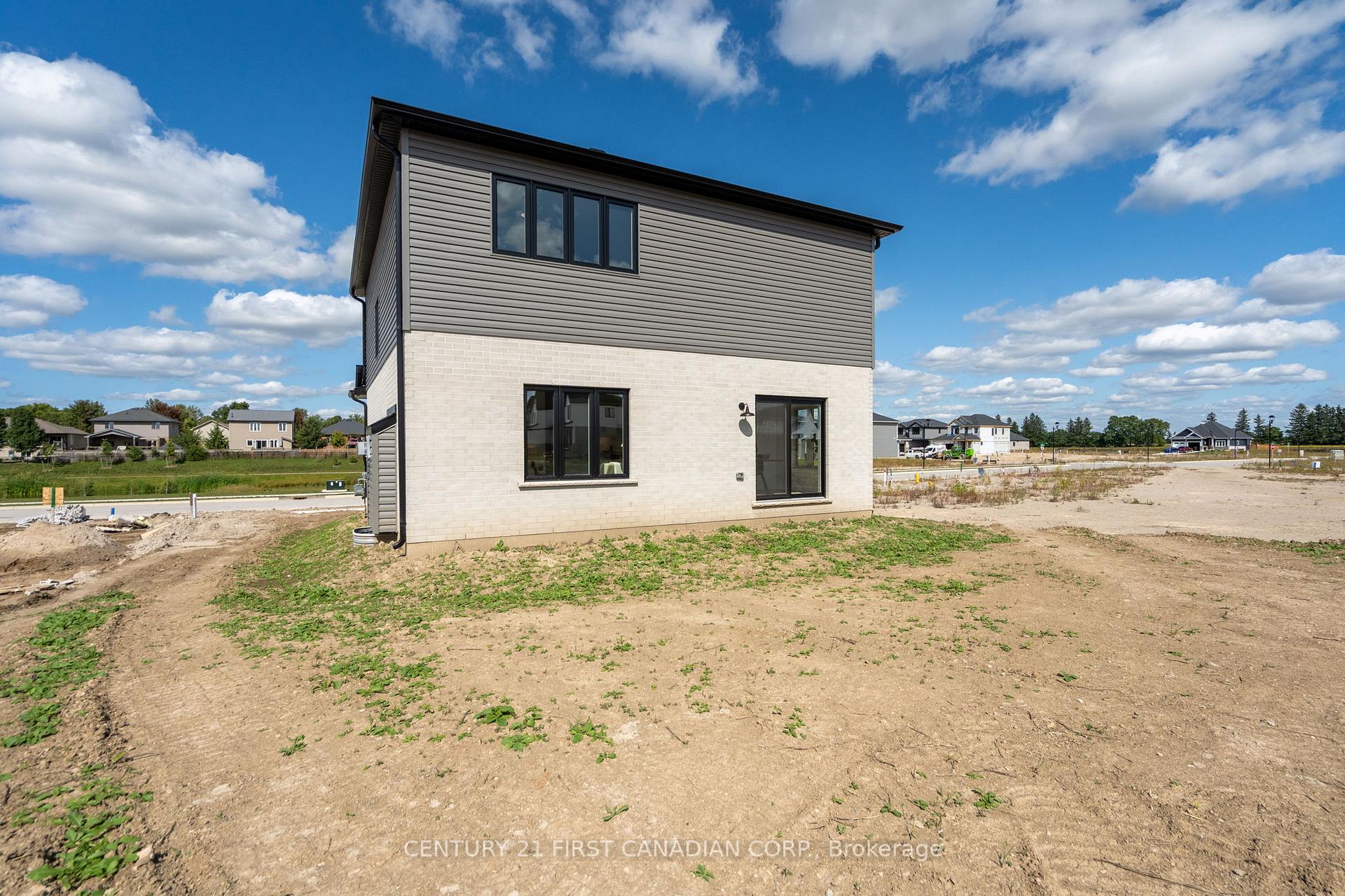 Photo 26 of 113 Atkinson Street, North Middlesex, Alisa Craig — HOMEH