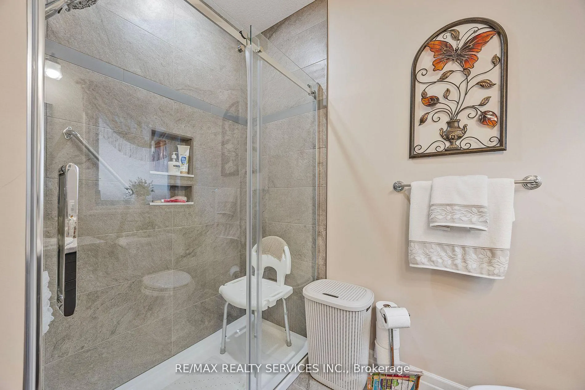 Photo 35 of 255 Rogers Road, North Perth, Listowel — HOMEH